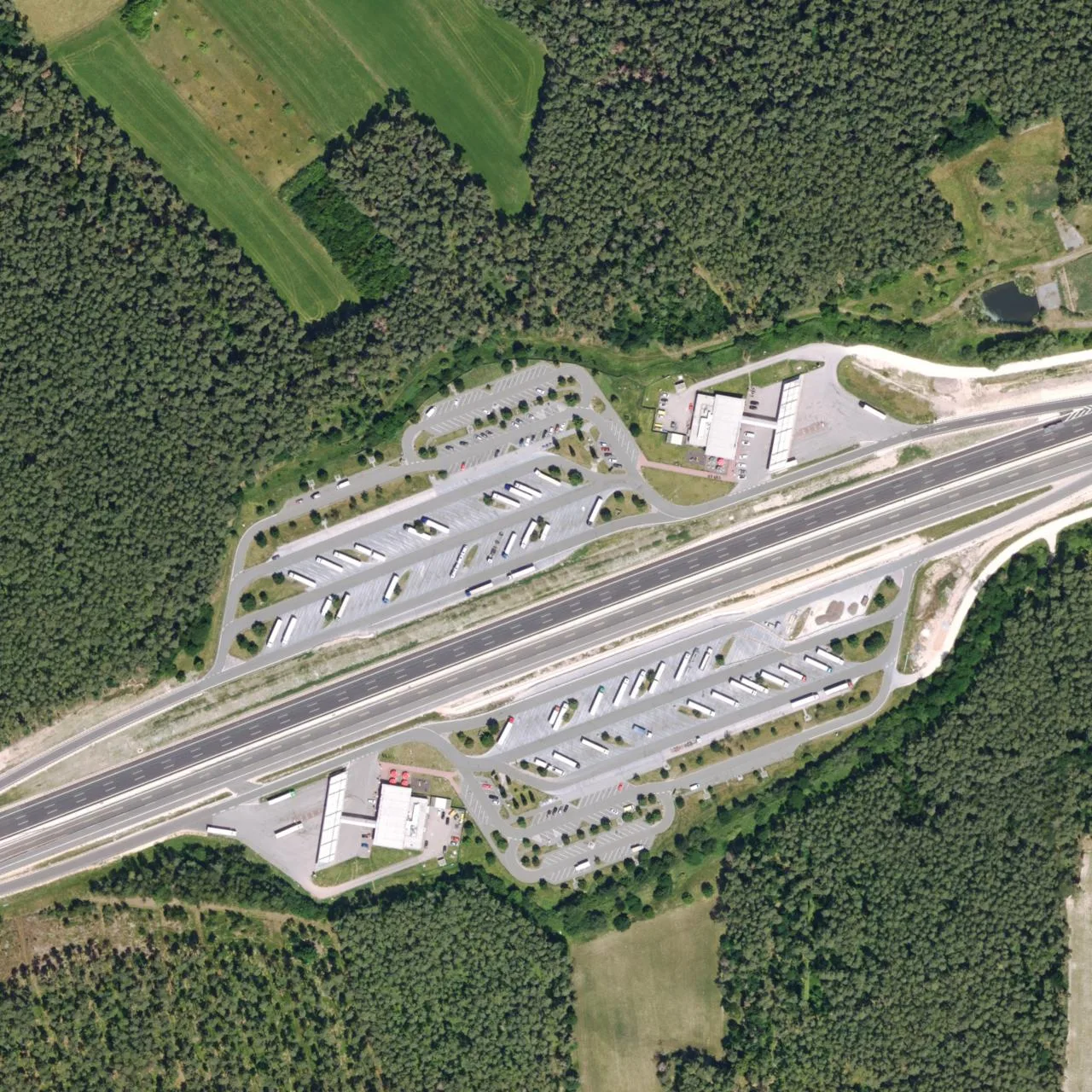 Aerial photo (orthophoto) of truck parking Kammersteiner Land Nord from 2025