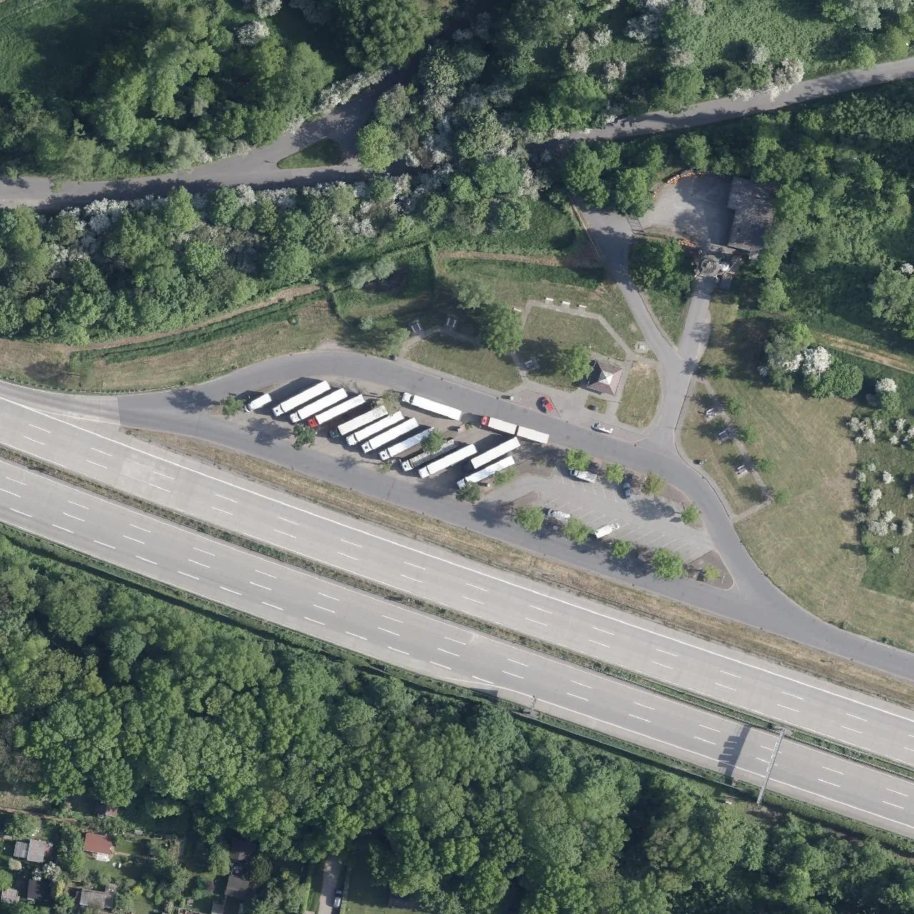 Aerial photo (orthophoto) of truck parking Fahrwiesen from 2025