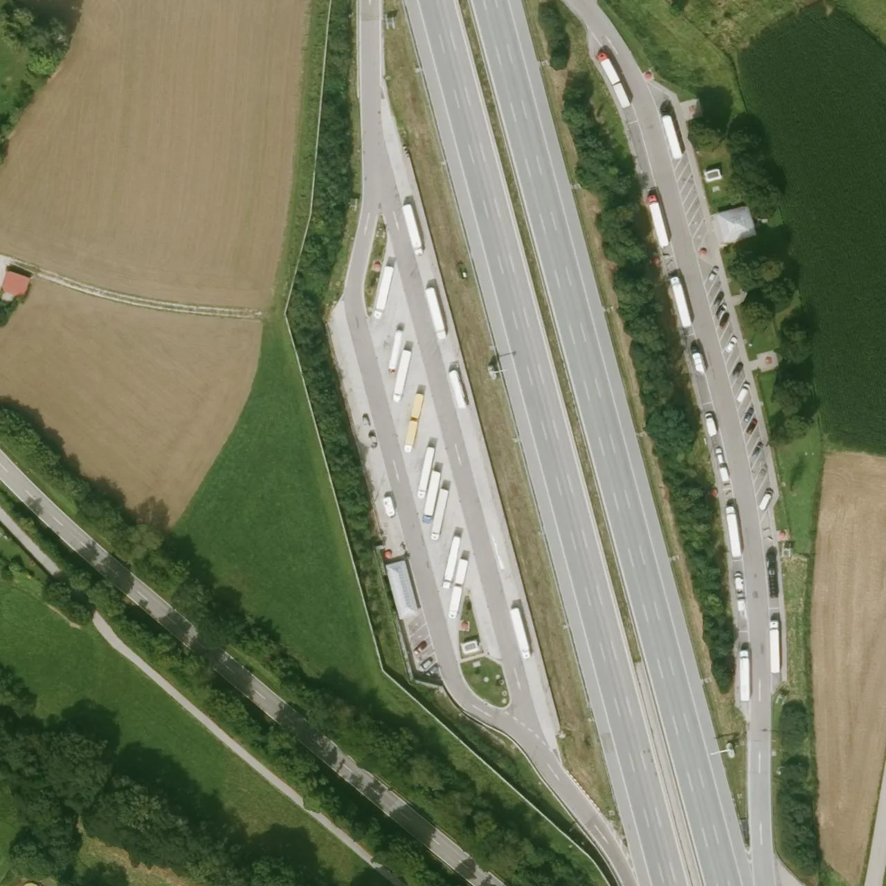 Aerial photo (orthophoto) of truck parking Paunzhauser Feld West from 2022