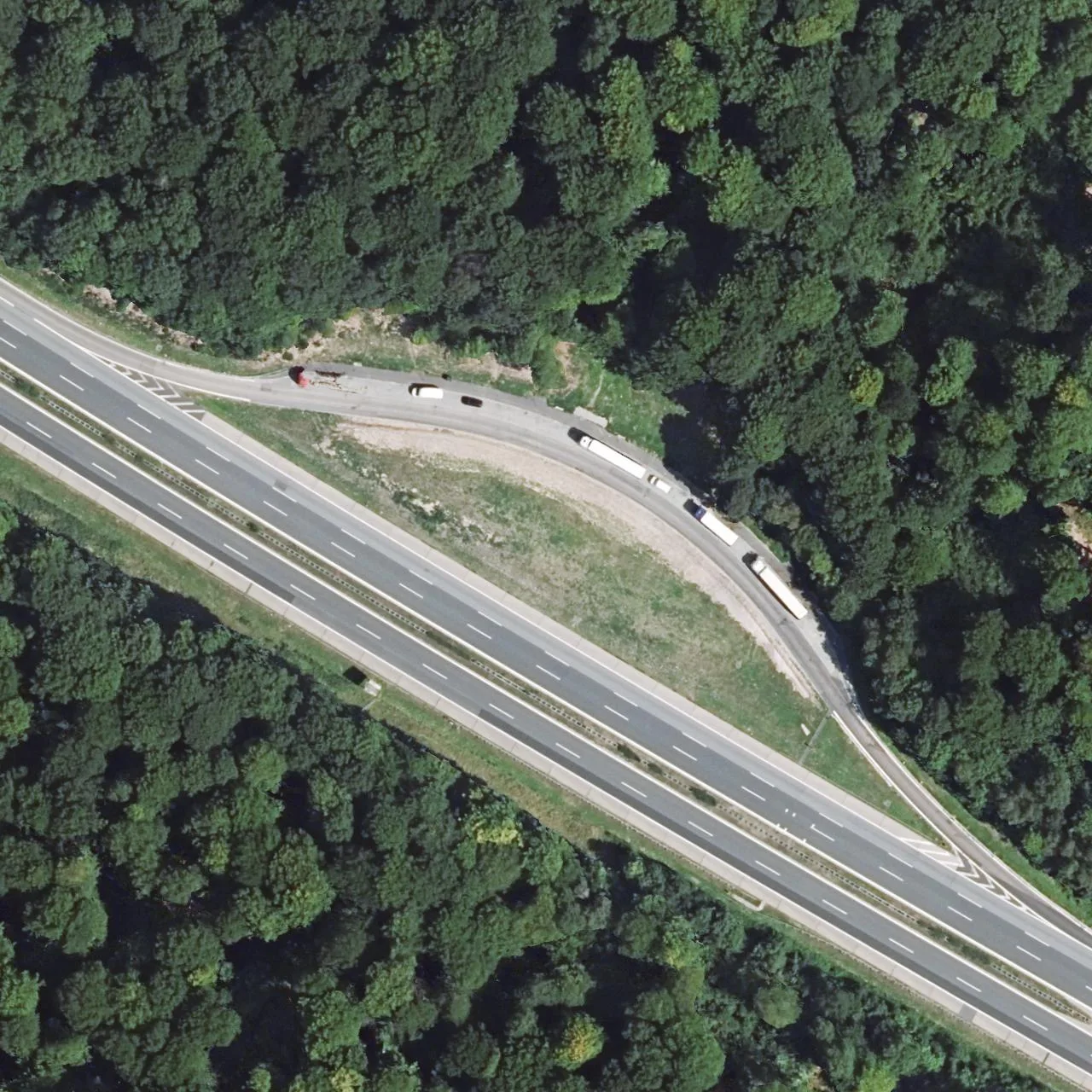 Aerial photo (orthophoto) of truck parking Seifertsholz from 2023