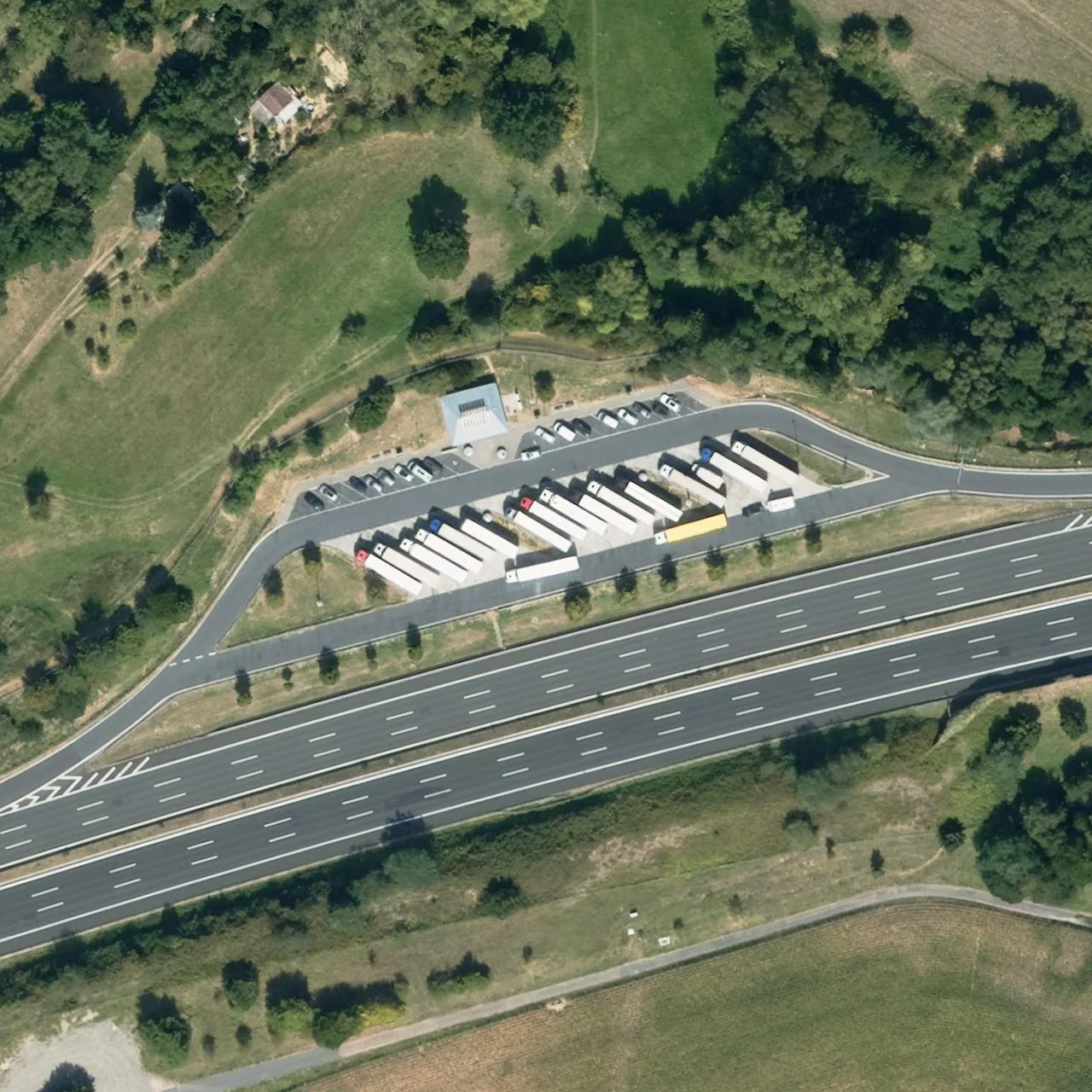 Aerial photo (orthophoto) of truck parking Strietwald Nord from 2023