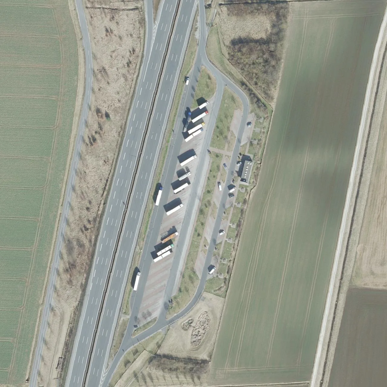Aerial photo (orthophoto) of truck parking Leineholz Ost from 2025