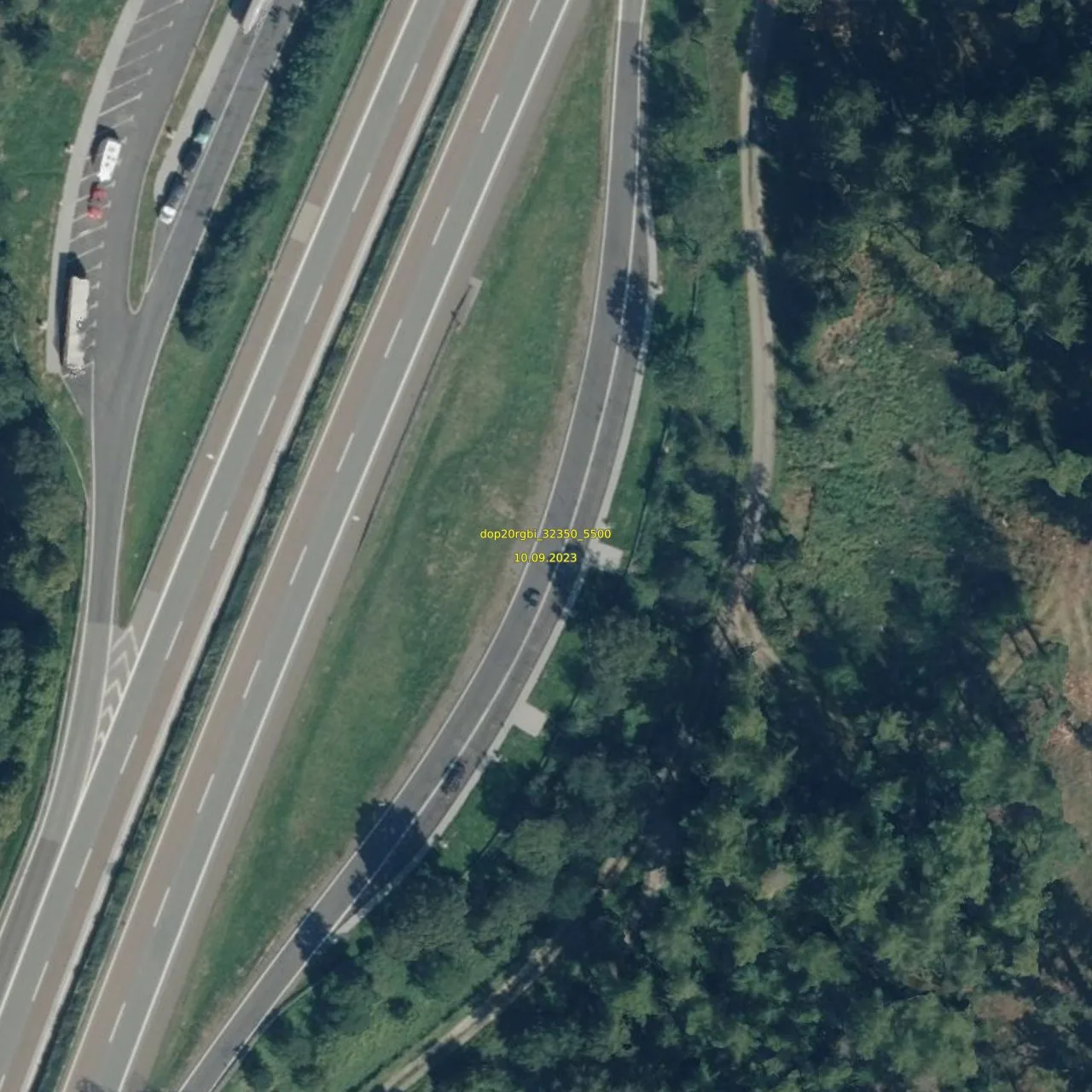 Luftbild (Orthofoto) des LKW-Parkplatzes Steinerwald aus dem Jahr 2023