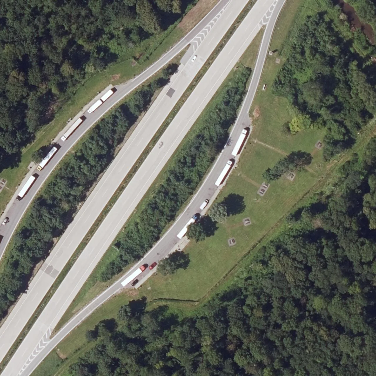 Aerial photo (orthophoto) of truck parking Isarau Ost from 2024