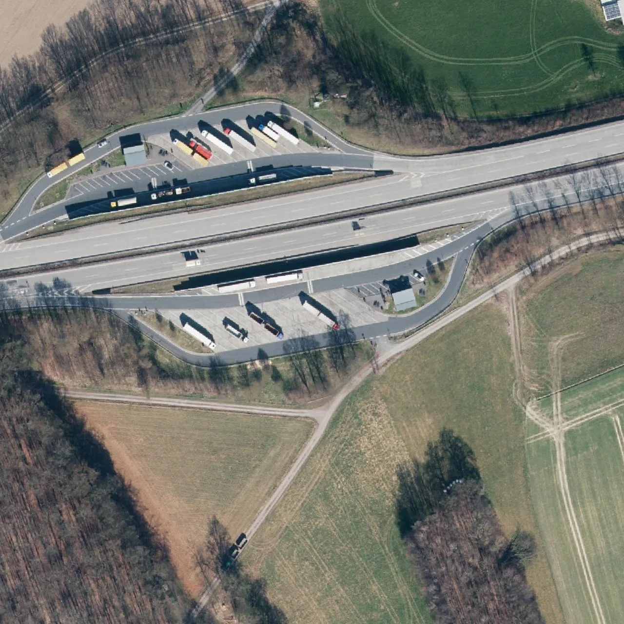 Aerial photo (orthophoto) of truck parking Buchenhain (Süd) from 2025