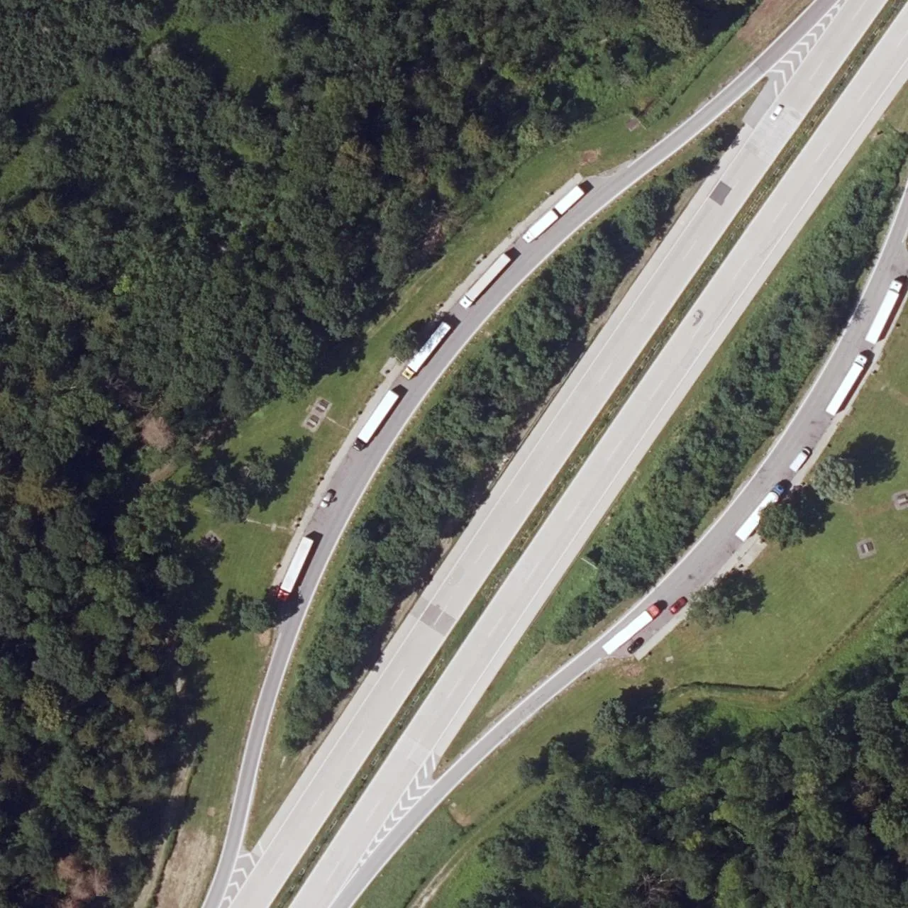 Aerial photo (orthophoto) of truck parking Isarau West from 2024