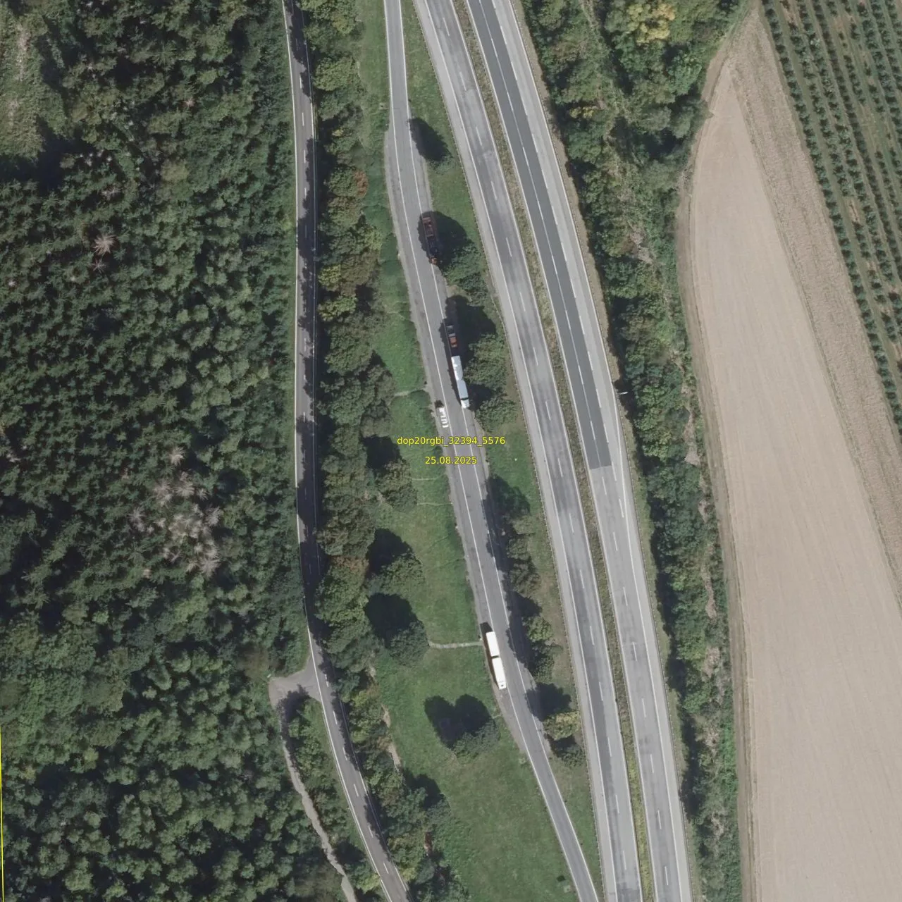 Luftbild (Orthofoto) des LKW-Parkplatzes Sandkaul aus dem Jahr 2025