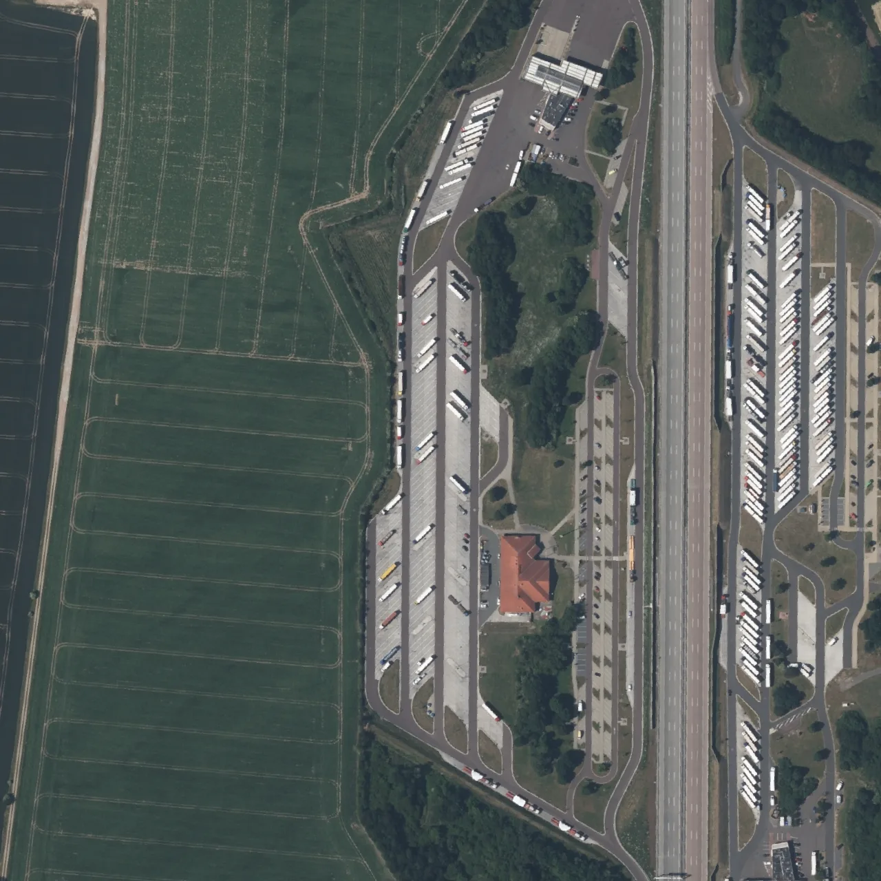 Aerial photo (orthophoto) of truck parking Osterfeld West from 2025