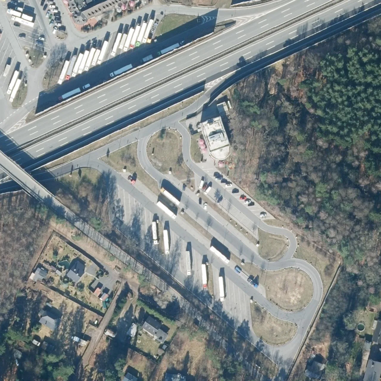 Aerial photo (orthophoto) of truck parking Aarbachkate Süd from 2024