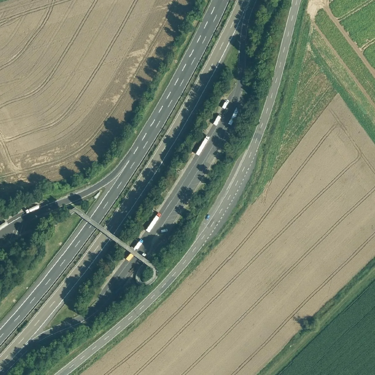 Aerial photo (orthophoto) of truck parking Am Sonneborn from 2024