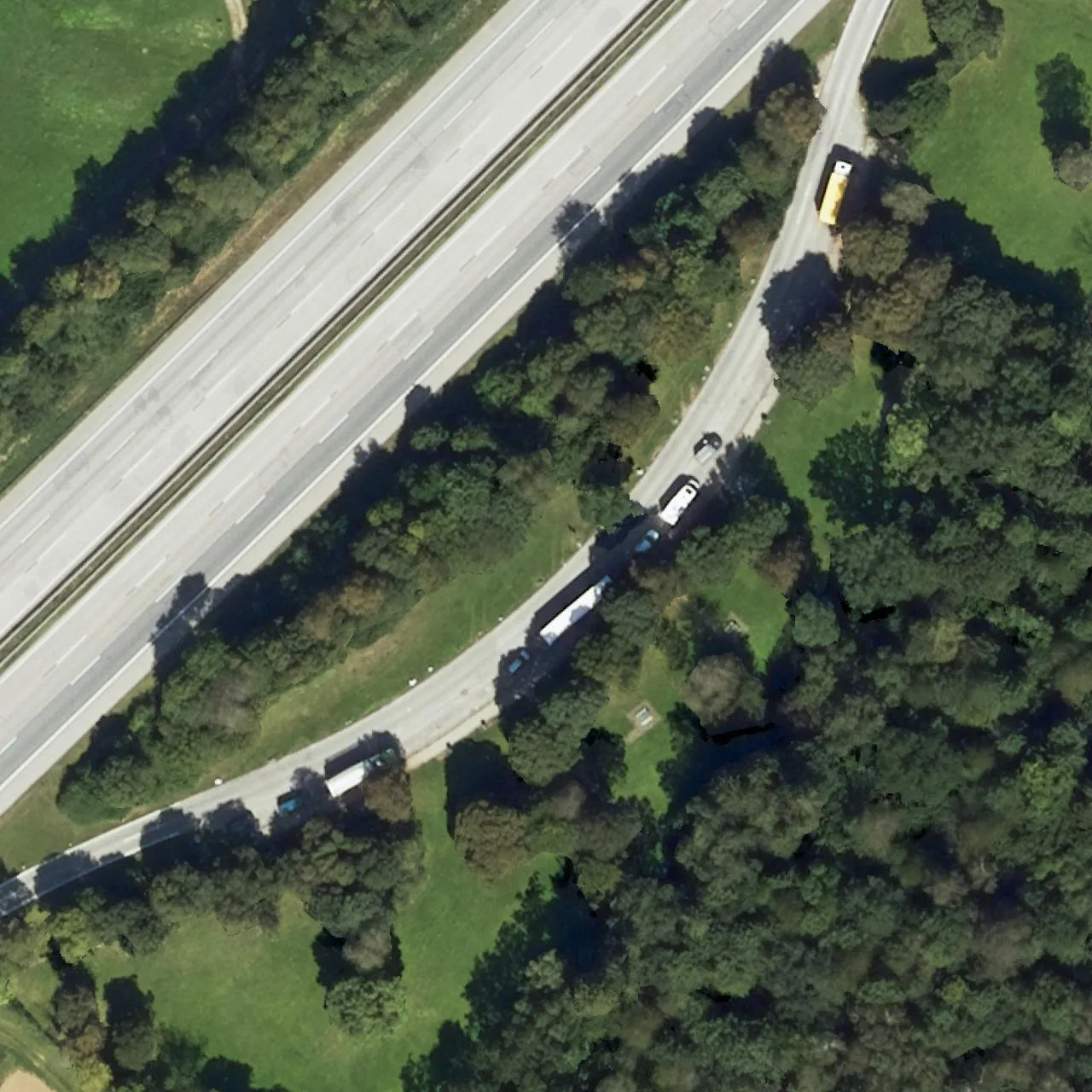 Aerial photo (orthophoto) of truck parking RA A99 km 46,7 Ost from 2022