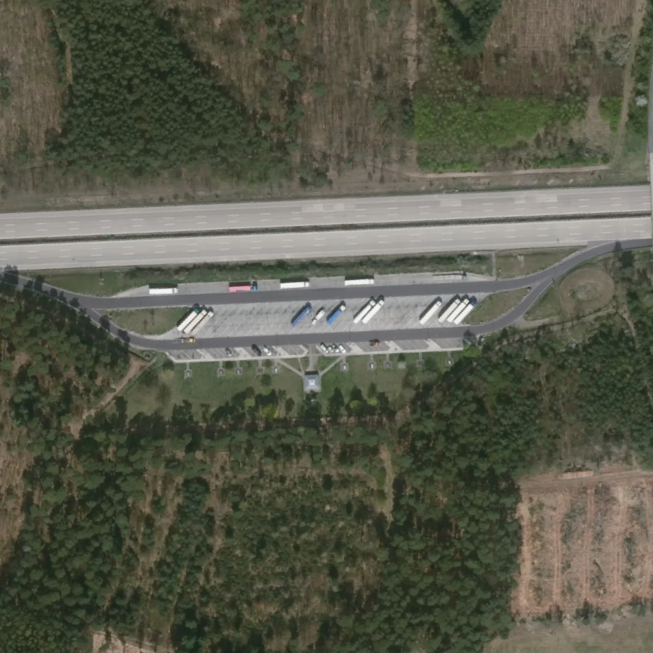 Aerial photo (orthophoto) of truck parking Ihlegrund Süd from 2025
