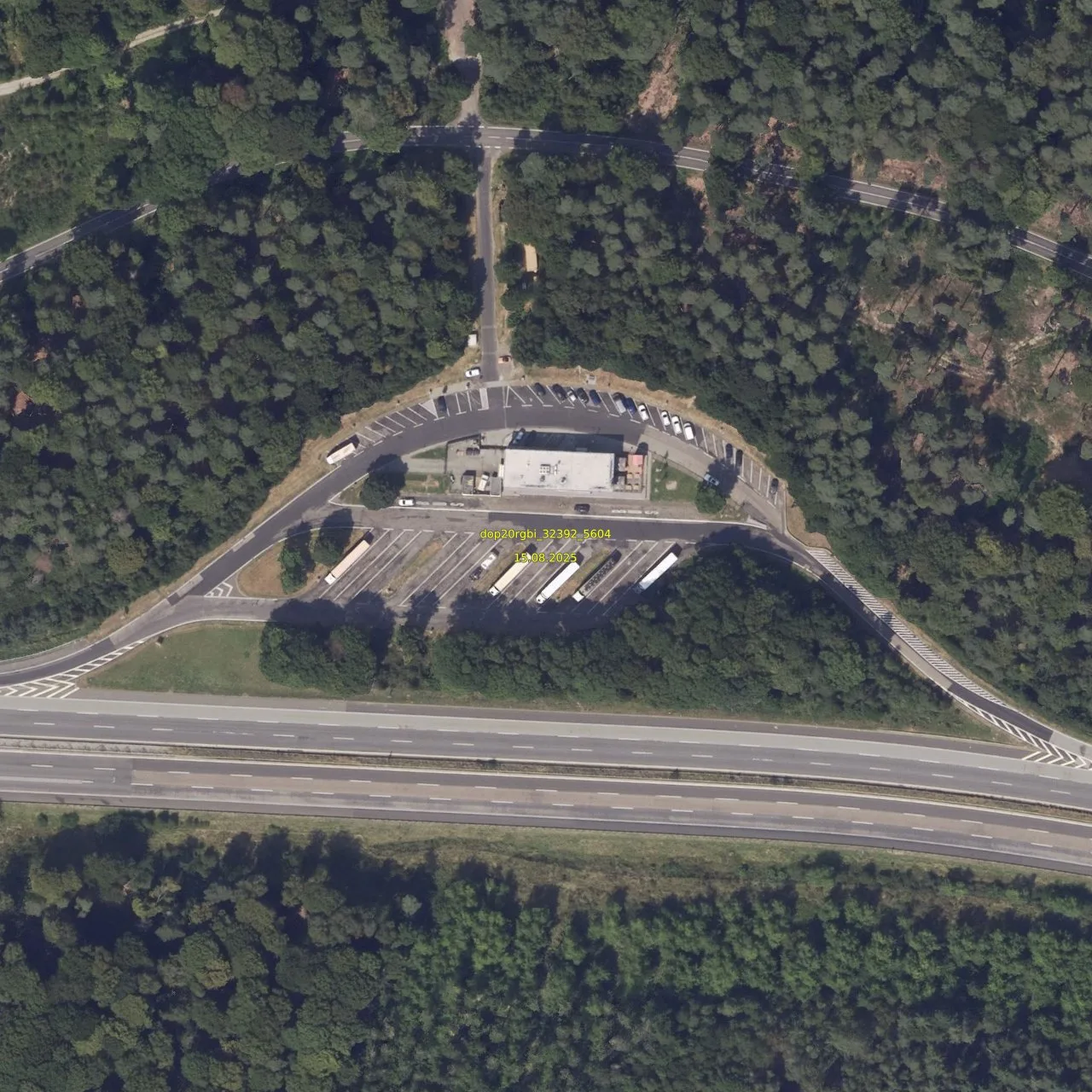 Luftbild (Orthofoto) des LKW-Parkplatzes Epgert  aus dem Jahr 2025