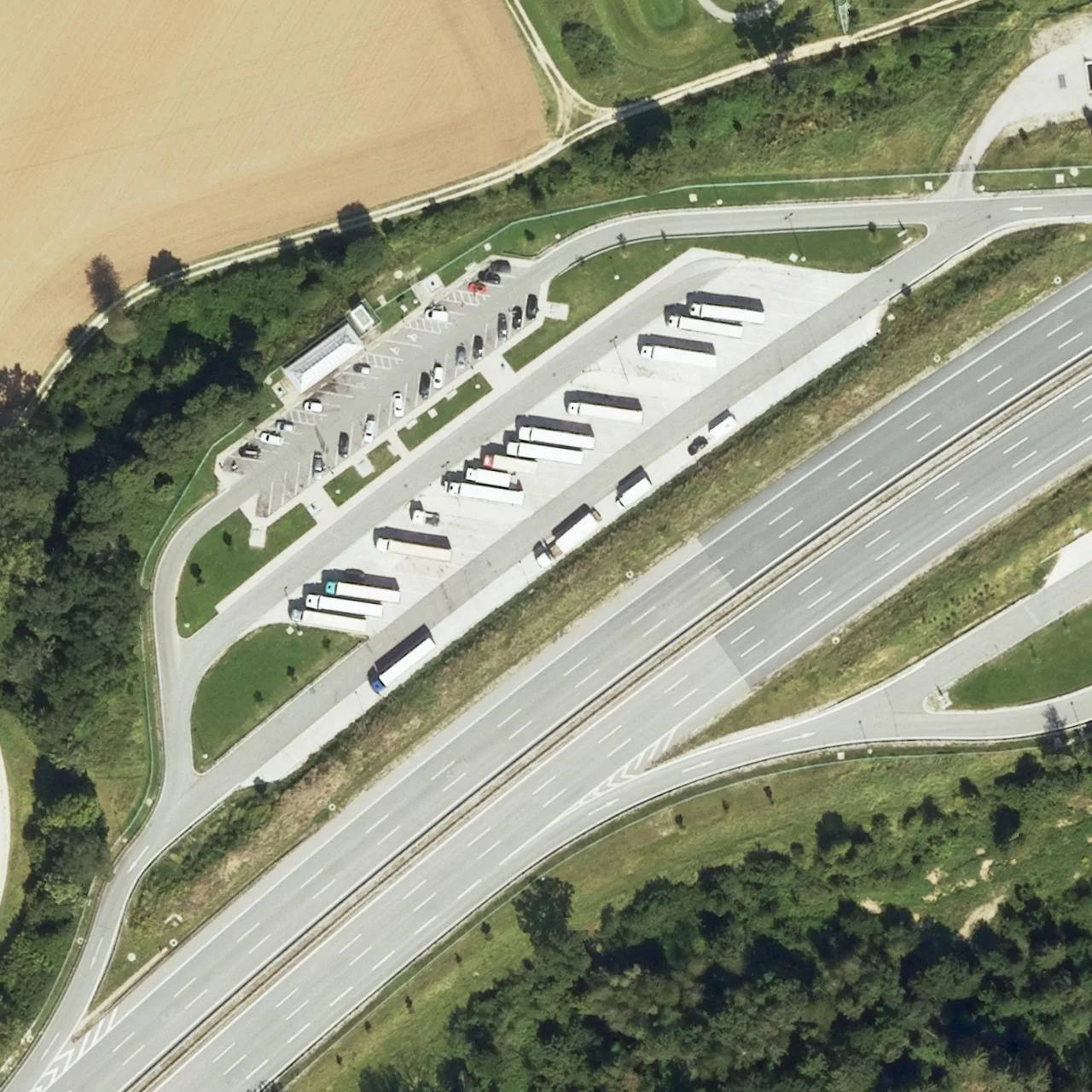 Aerial photo (orthophoto) of truck parking Kreuzlinger Forst-Nord from 2022