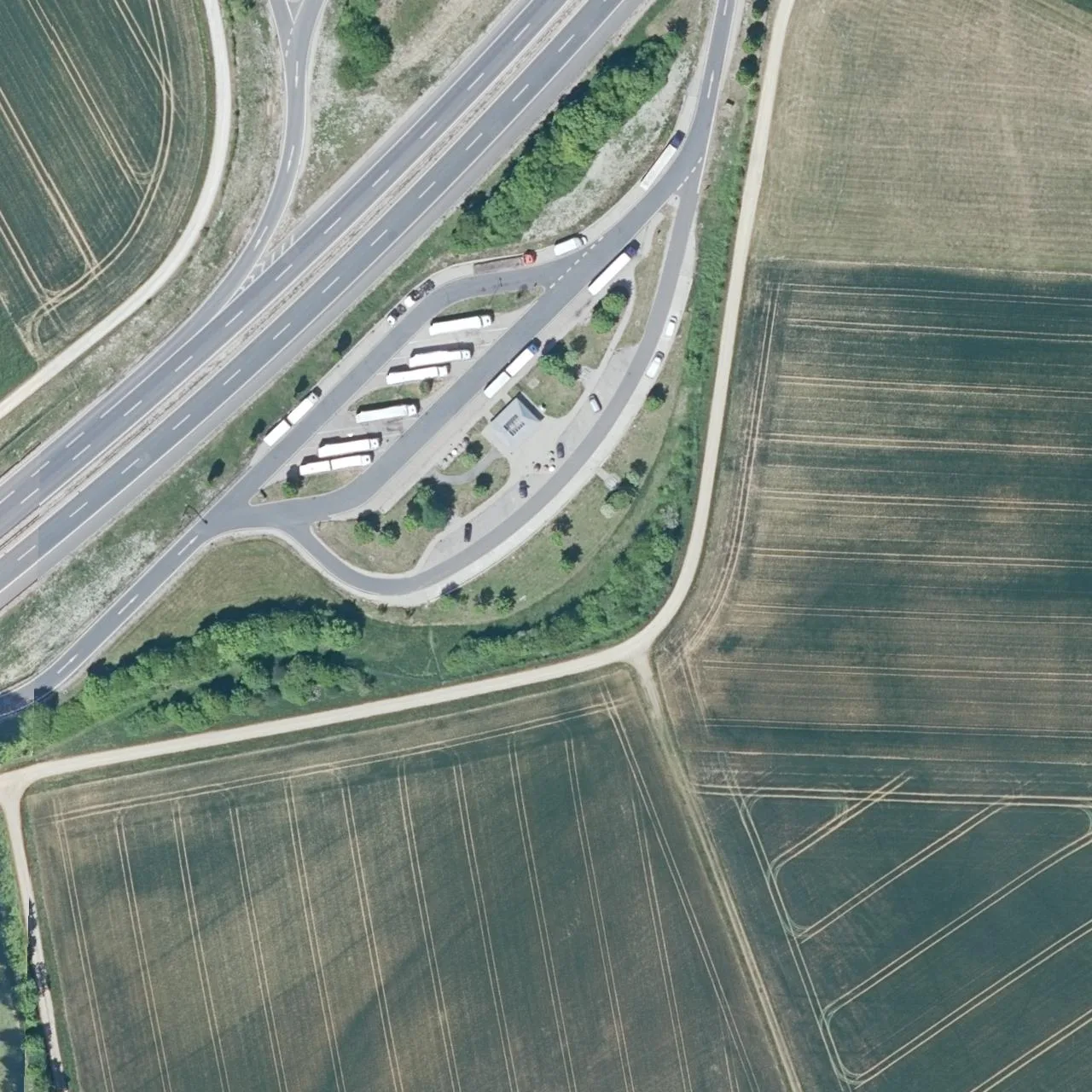 Aerial photo (orthophoto) of truck parking Giechburgblick Süd from 2025
