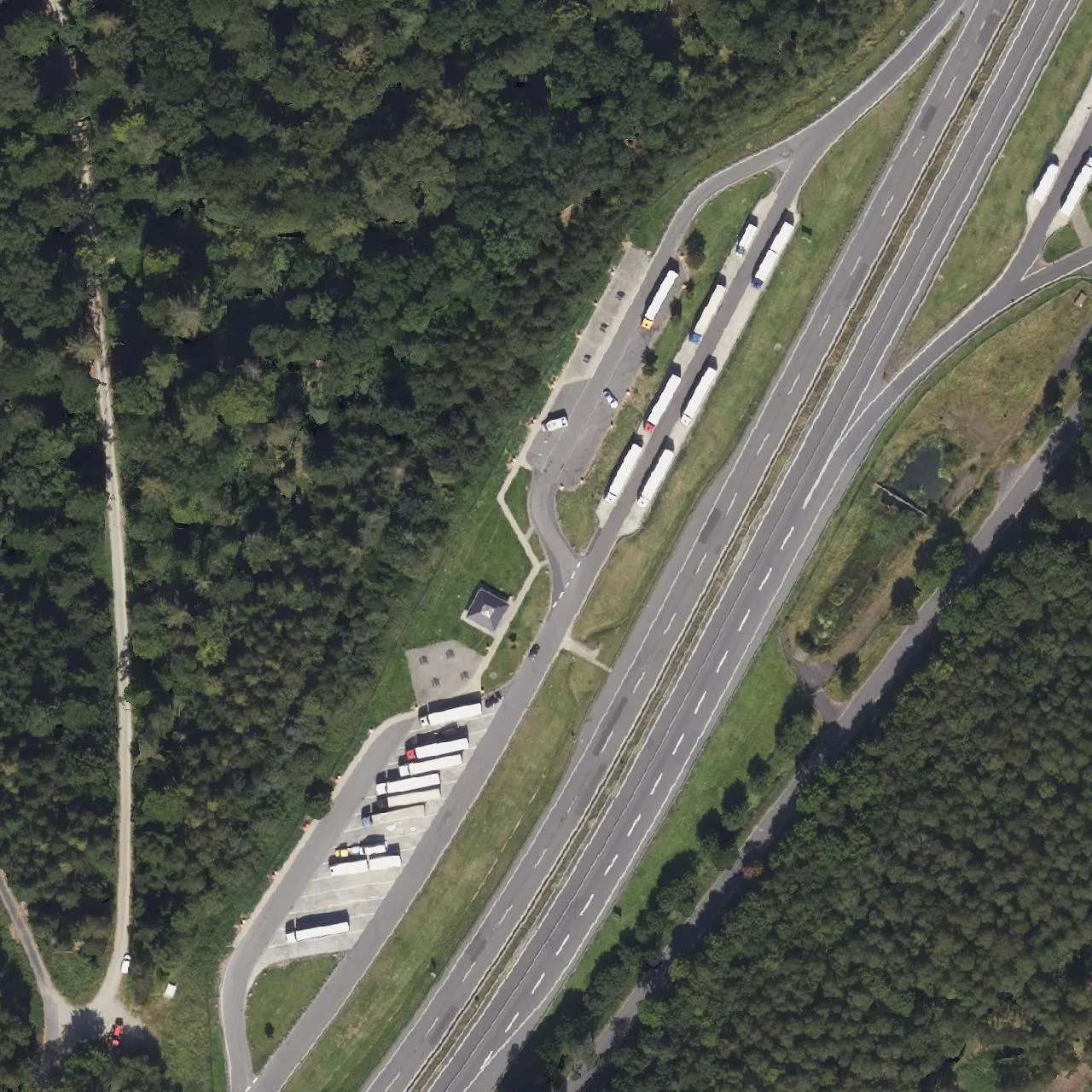 Aerial photo (orthophoto) of truck parking Seulingswald West from 2024