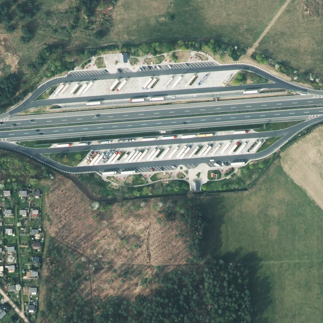 Aerial photo (orthophoto) of truck parking Am Eichelberg Süd from 2024