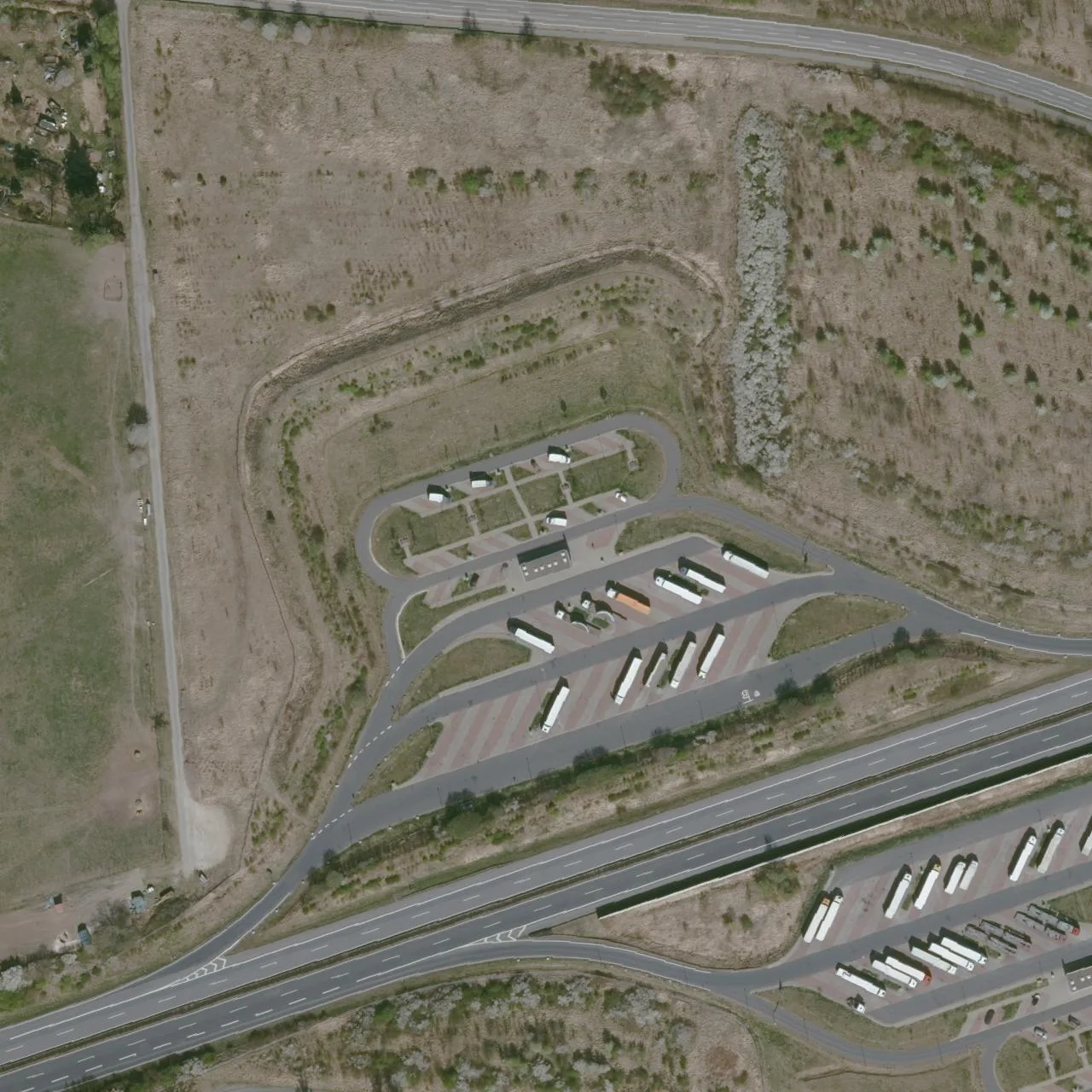 Aerial photo (orthophoto) of truck parking Herzogsberge Nord from 2025