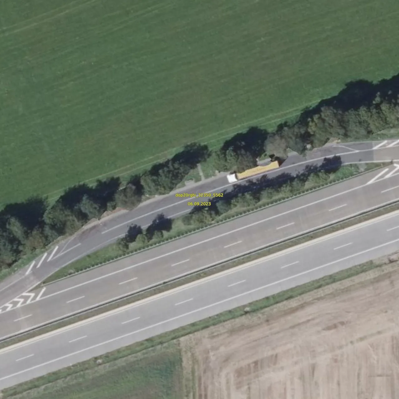 Luftbild (Orthofoto) des LKW-Parkplatzes Bierscheid aus dem Jahr 2023