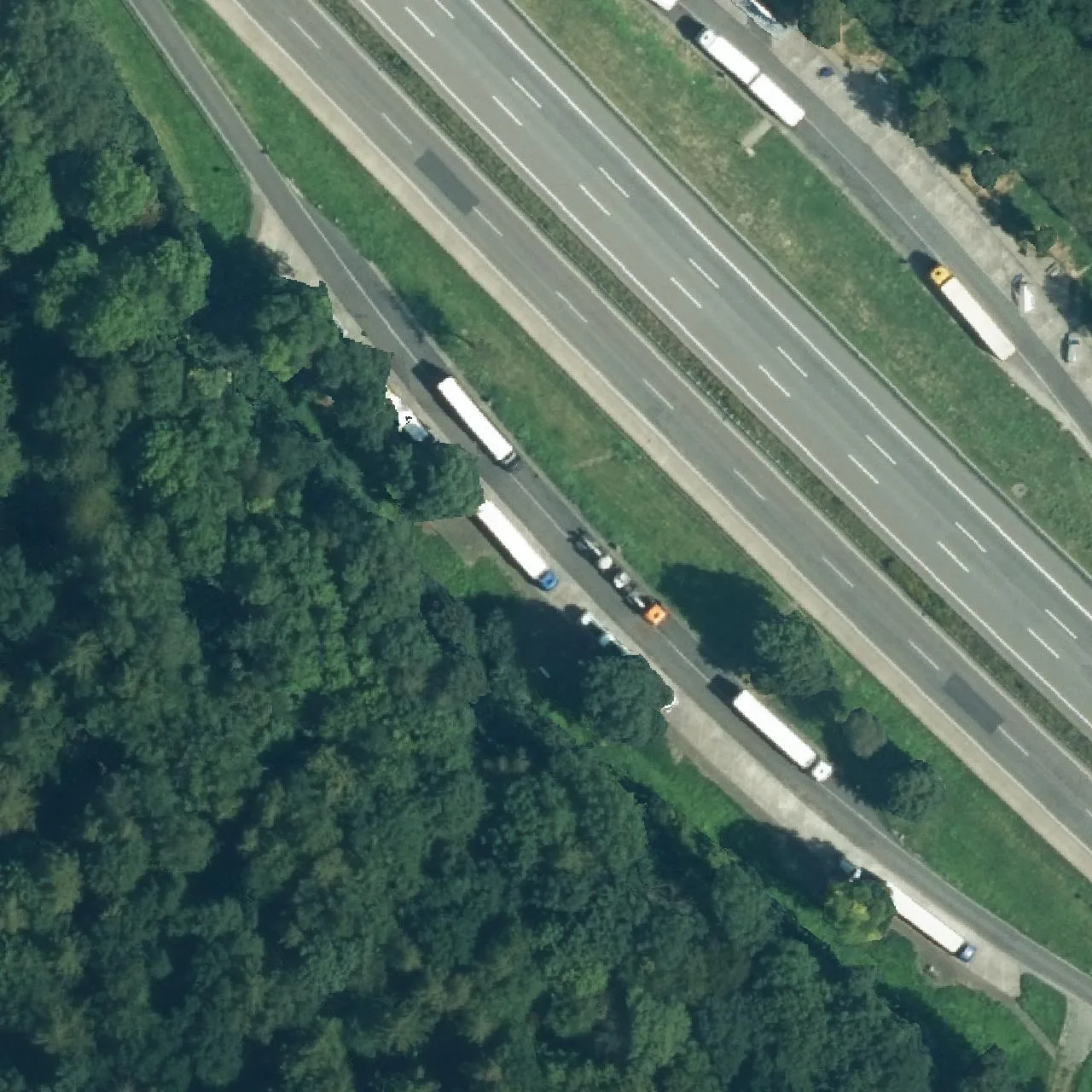 Aerial photo (orthophoto) of truck parking Baunsberg Süd from 2024