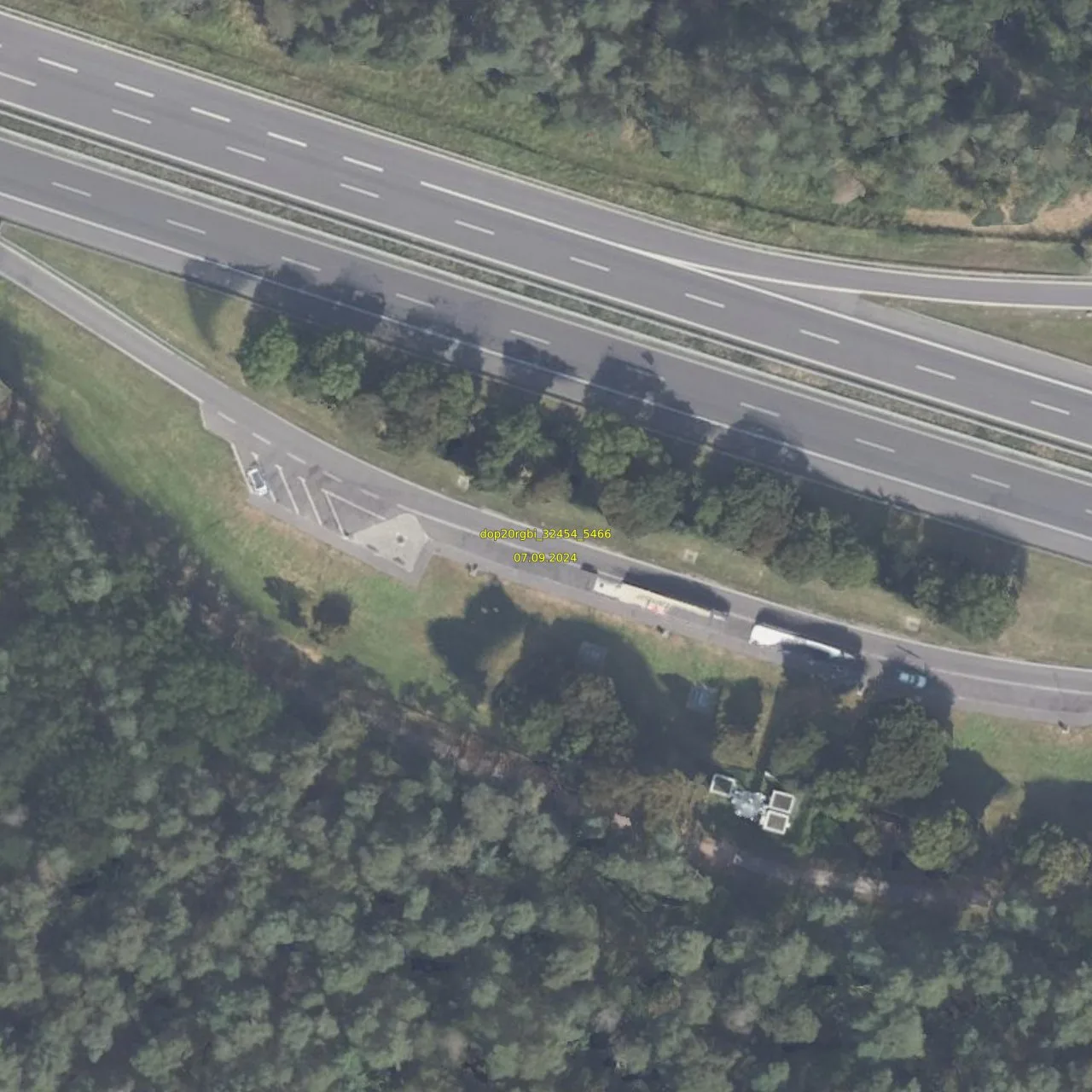 Luftbild (Orthofoto) des LKW-Parkplatzes Birkenschlag aus dem Jahr 2024
