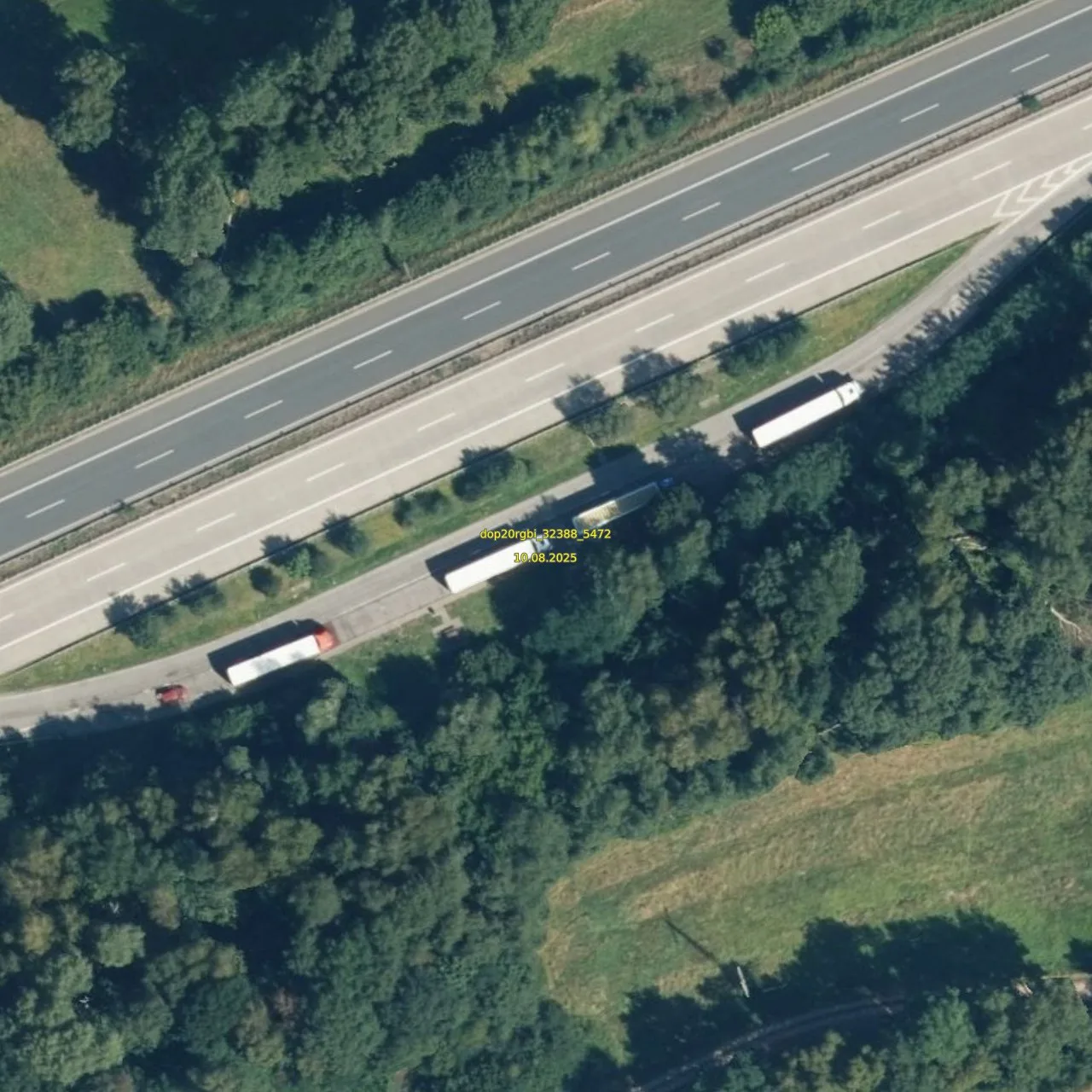 Luftbild (Orthofoto) des LKW-Parkplatzes Harzofen aus dem Jahr 2025