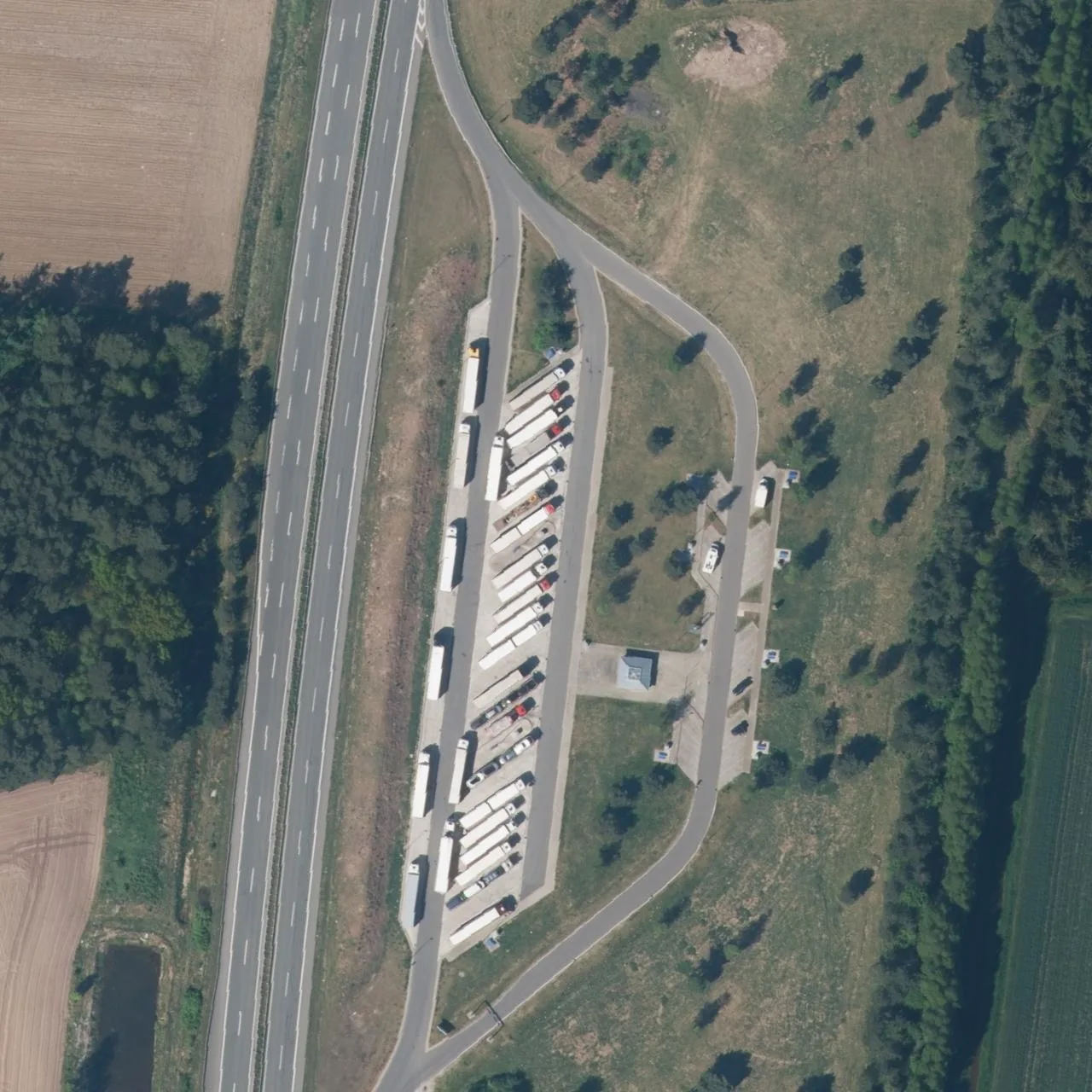 Aerial photo (orthophoto) of truck parking Bergeler Feld Ost from 2025