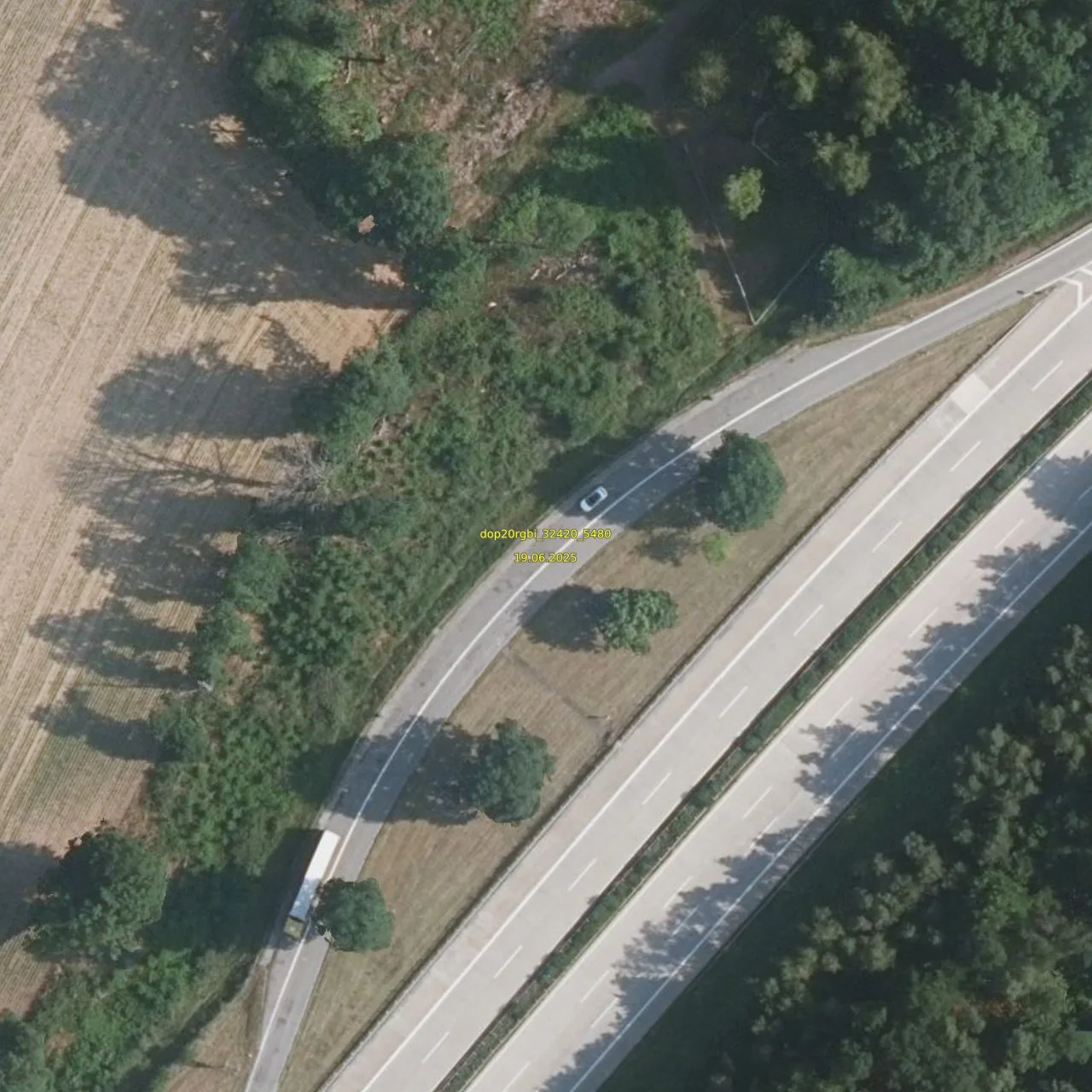 Luftbild (Orthofoto) des LKW-Parkplatzes Am Tunnel  aus dem Jahr 2025