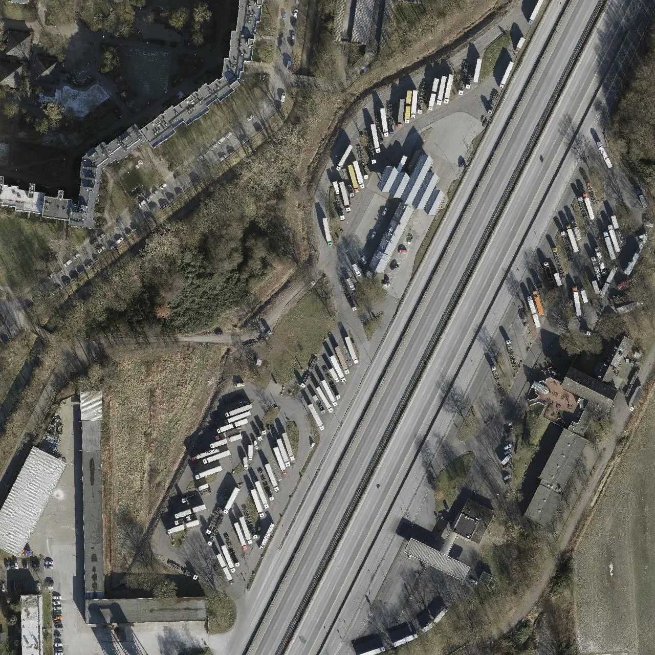 Aerial photo (orthophoto) of truck parking HH-Stillhorn West from 2025