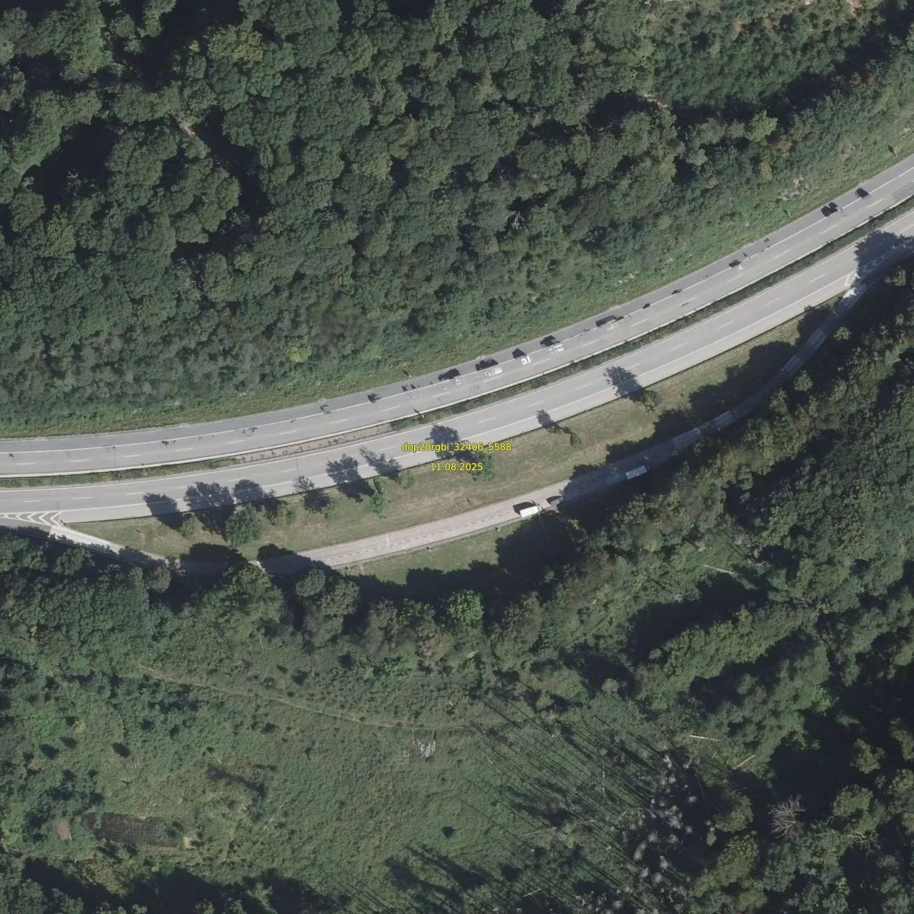 Luftbild (Orthofoto) des LKW-Parkplatzes Seelbachwiese aus dem Jahr 2025