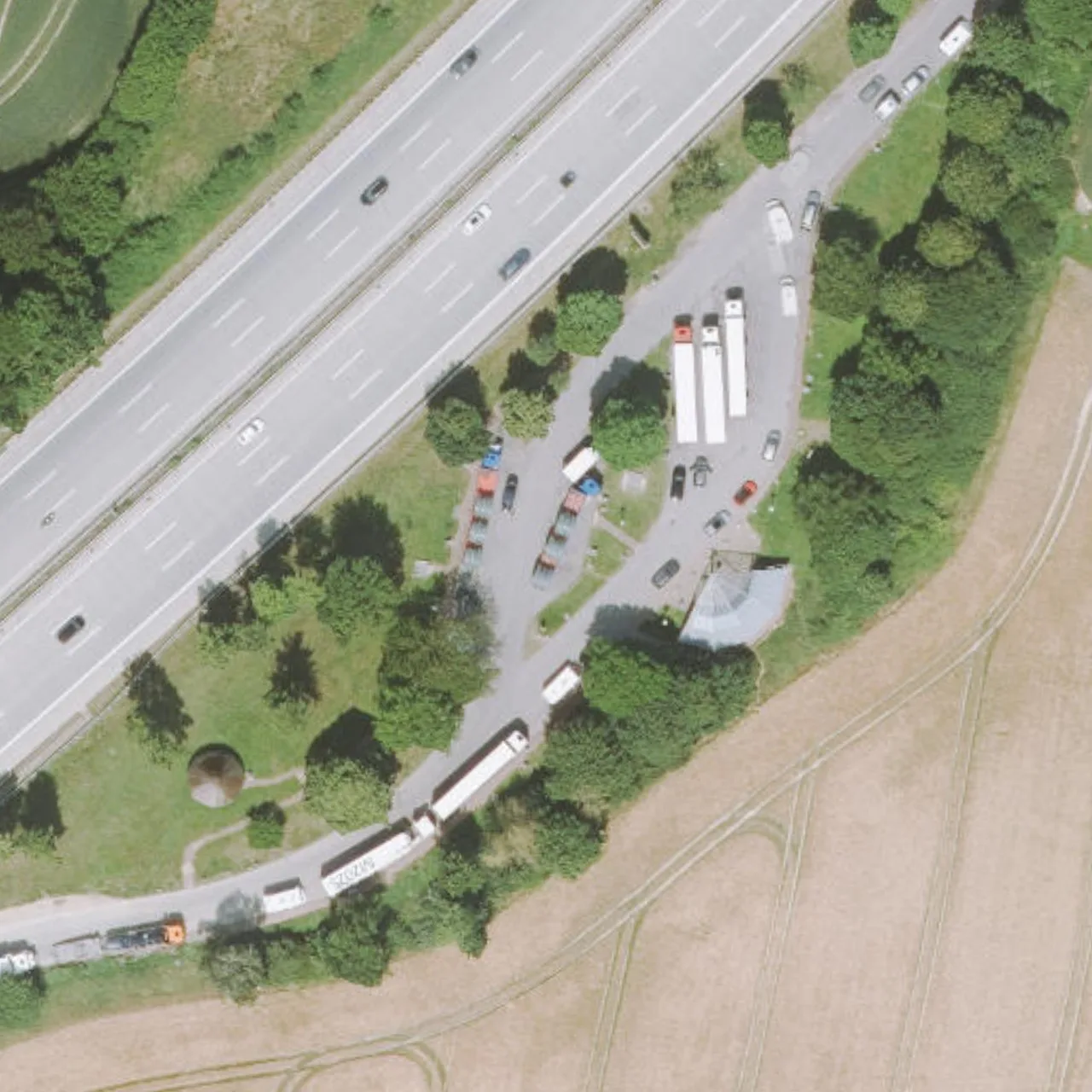 Aerial photo (orthophoto) of truck parking Melmshöhe from 2025