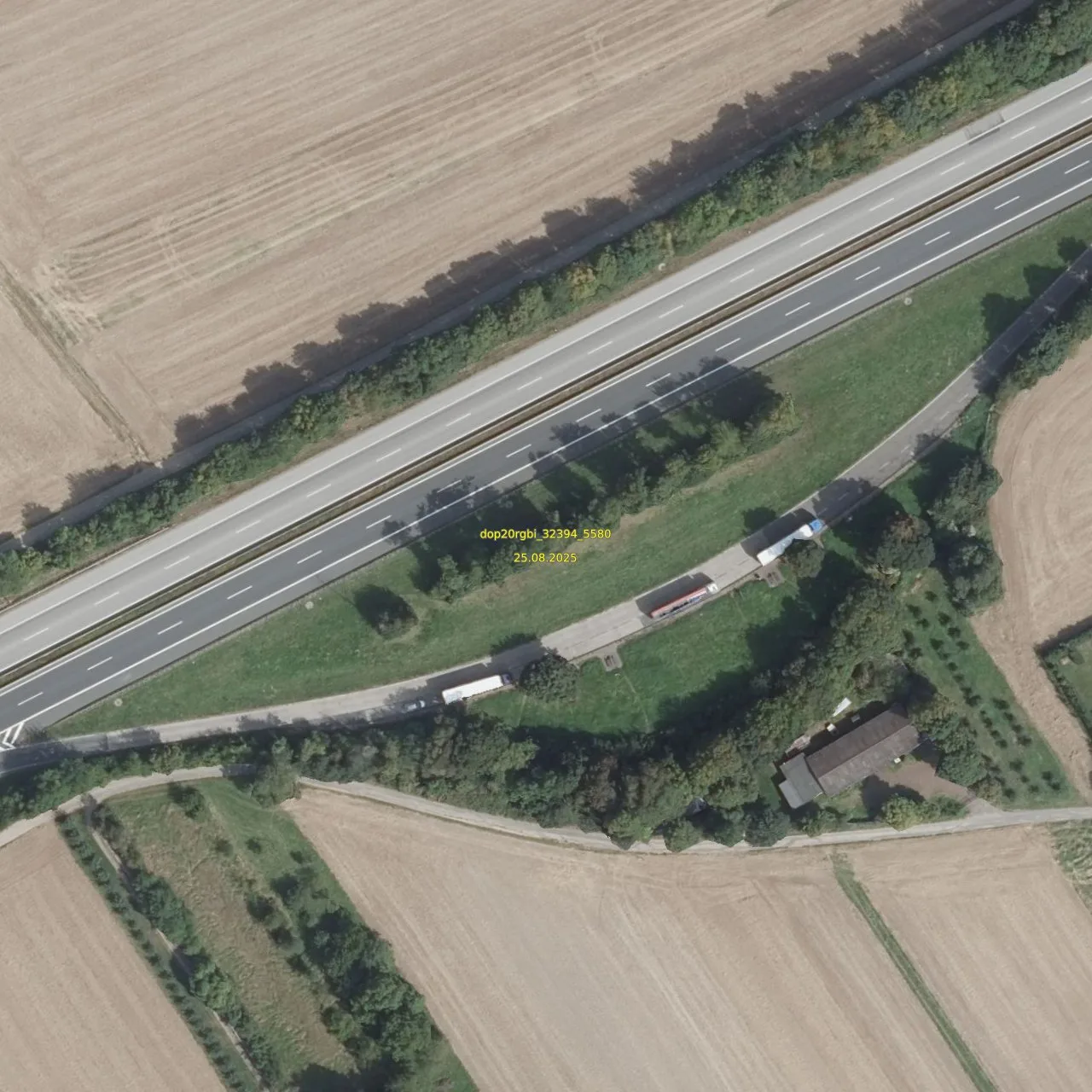 Luftbild (Orthofoto) des LKW-Parkplatzes Erdkaul aus dem Jahr 2025