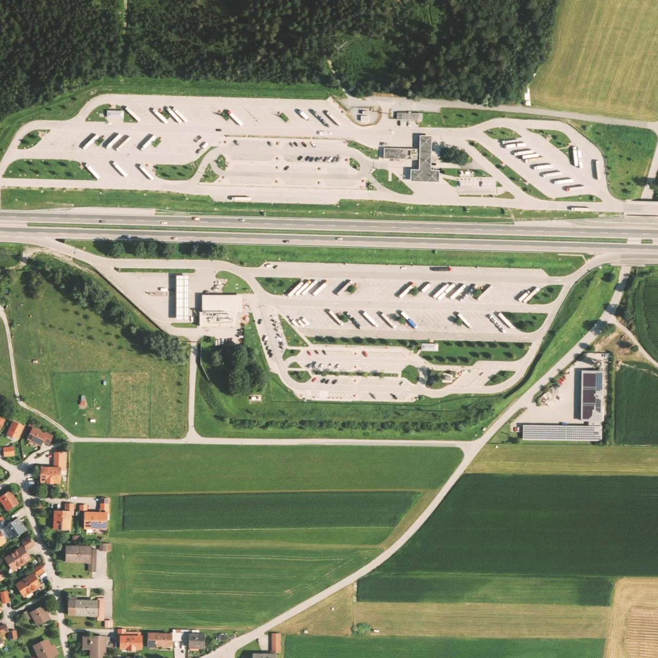 Aerial photo (orthophoto) of truck parking Samerberg-Süd from 2022