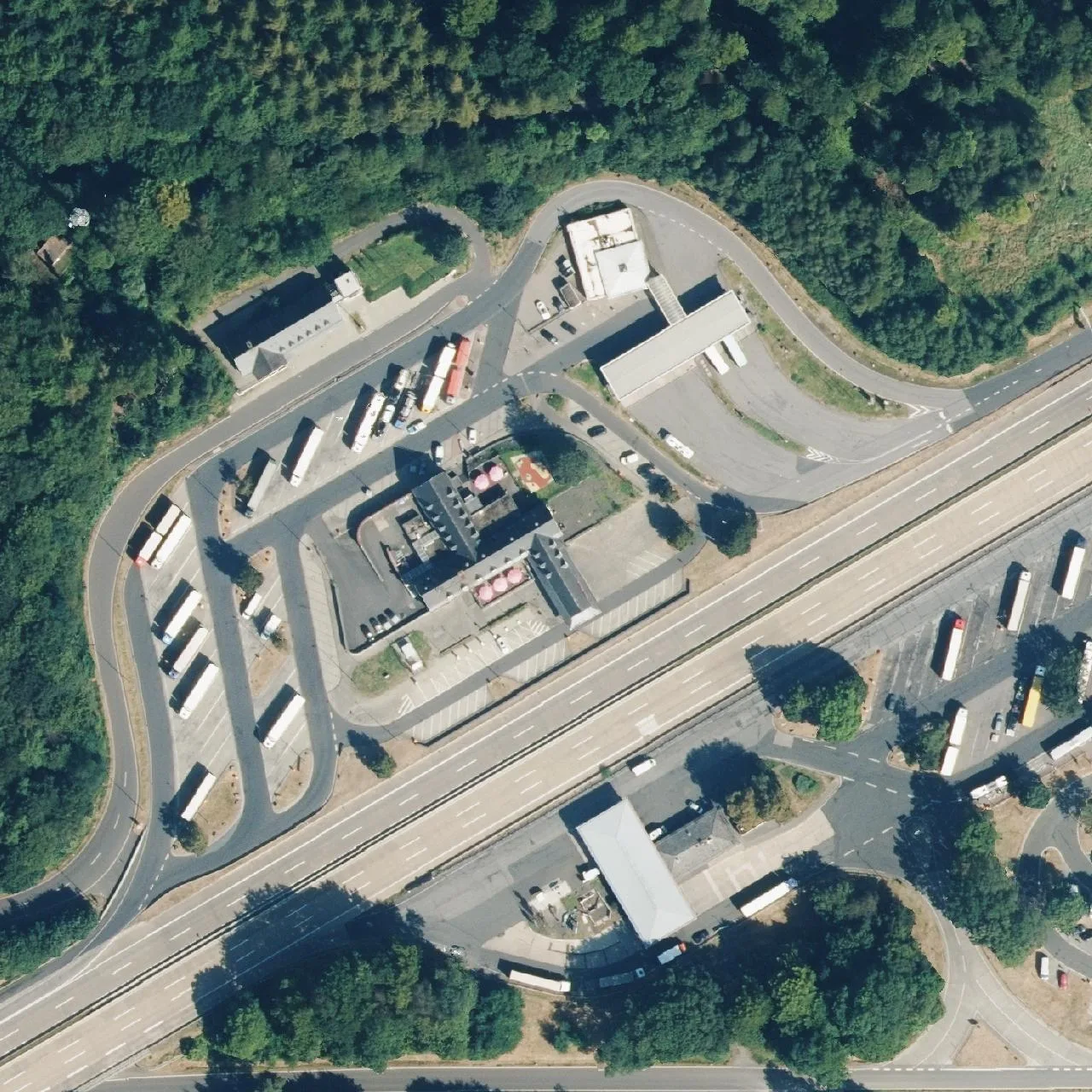 Aerial photo (orthophoto) of truck parking Reinhardshain Nord from 2024