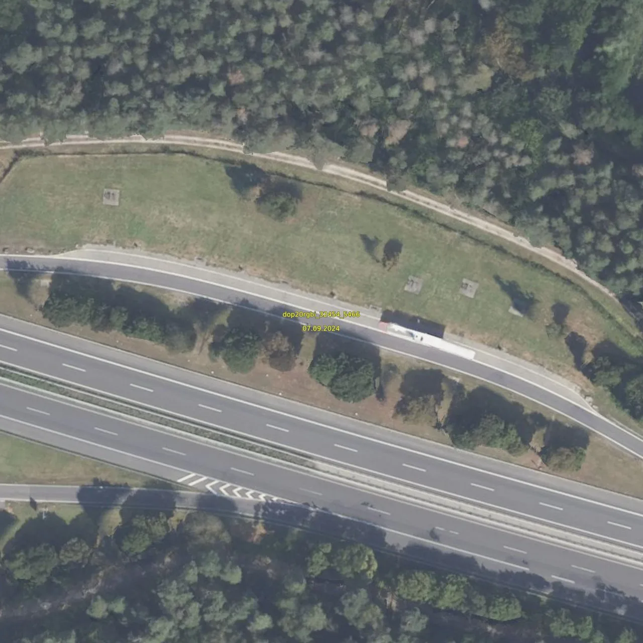 Luftbild (Orthofoto) des LKW-Parkplatzes Nachtweide aus dem Jahr 2024