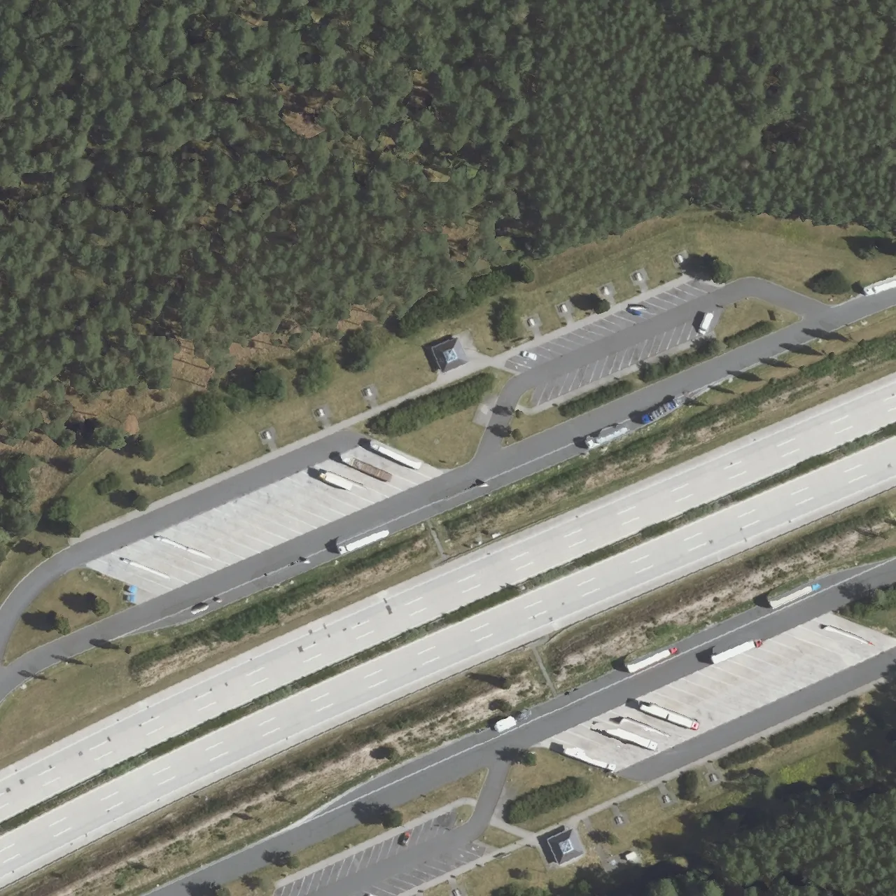 Aerial photo (orthophoto) of truck parking Rosselquelle Nord from 2024