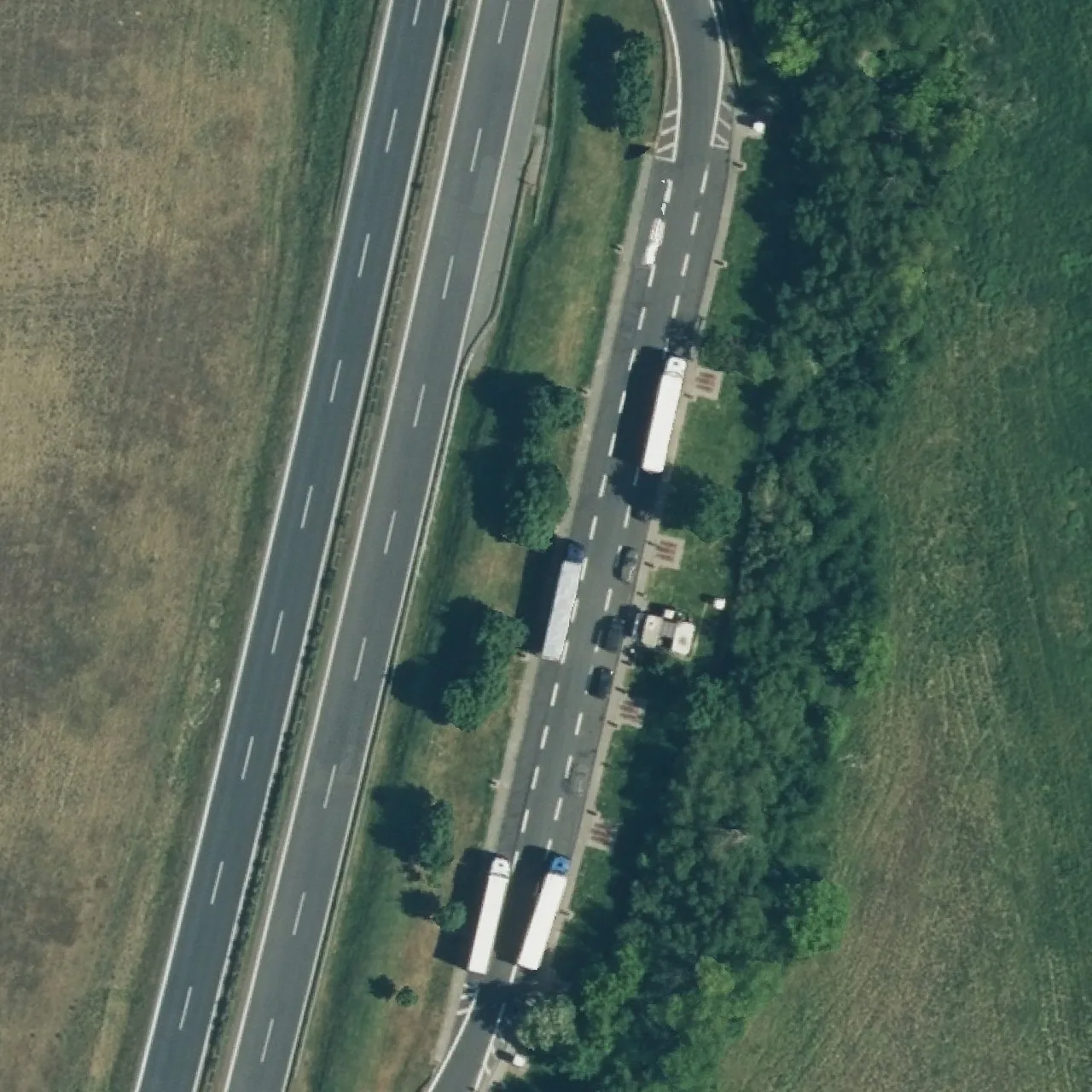 Aerial photo (orthophoto) of truck parking RA A10 km 133,179 Ri. Nord from 2024