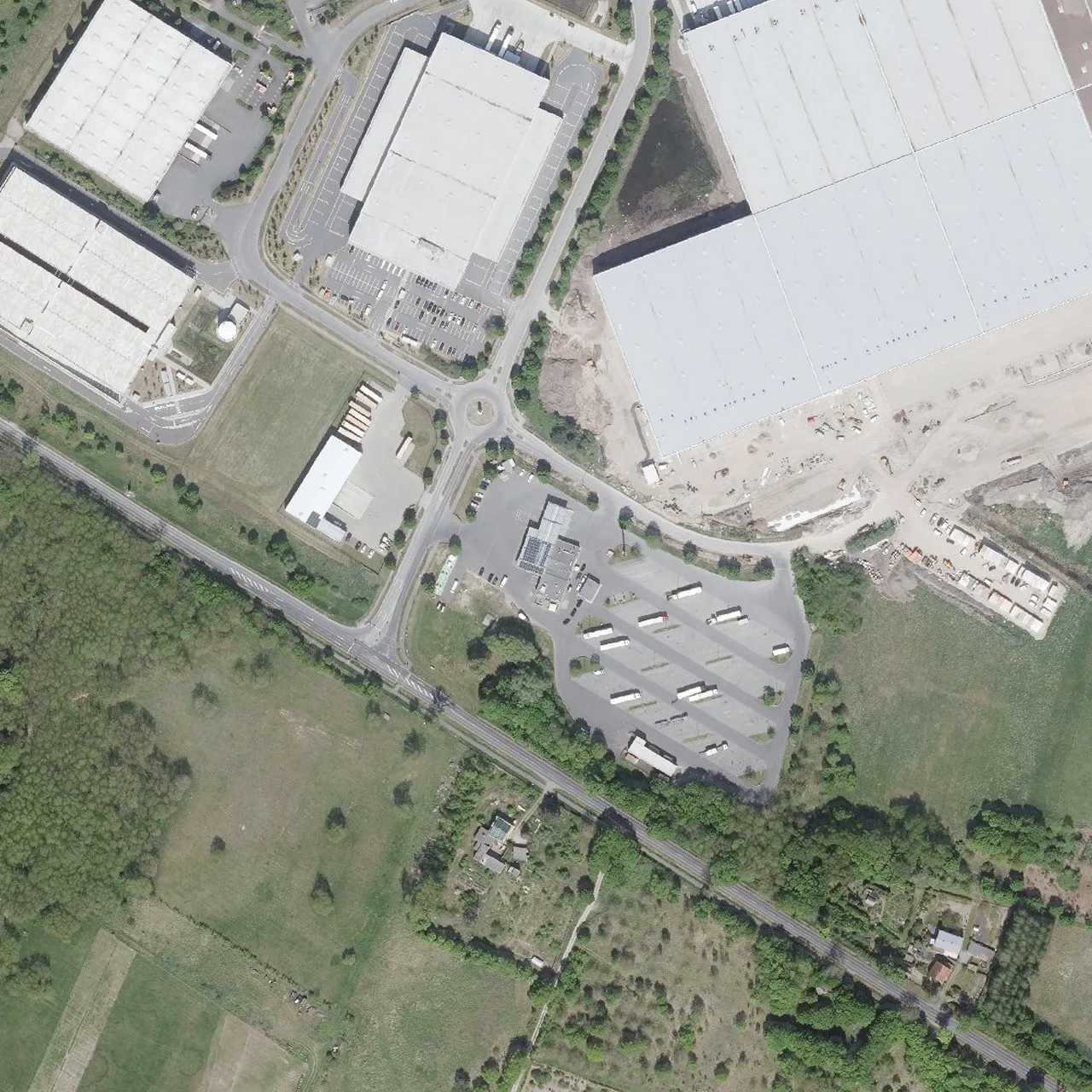 Aerial photo (orthophoto) of truck parking Autohof Plötzin from 2024