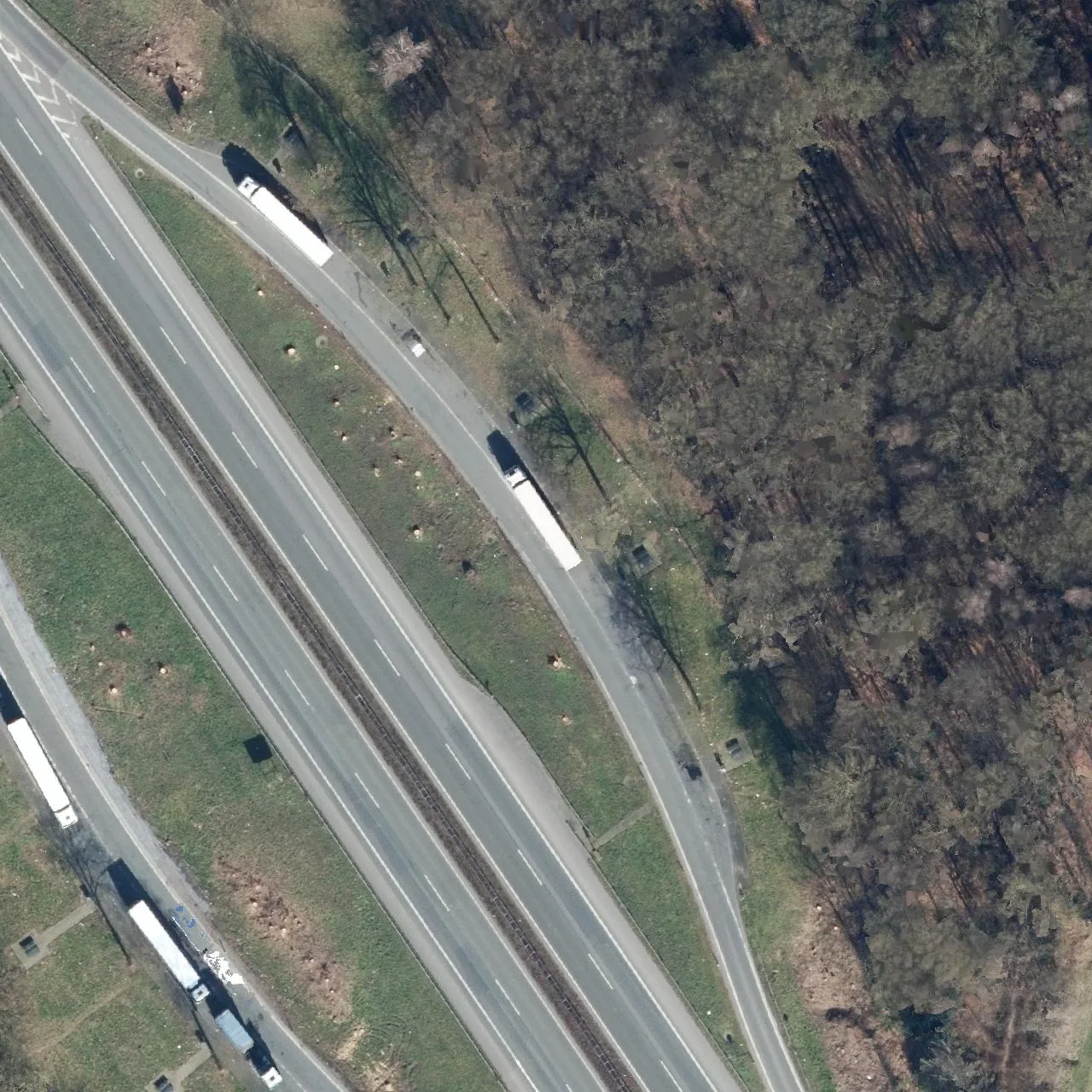 Aerial photo (orthophoto) of truck parking Hohe Heide (Ost) from 2024