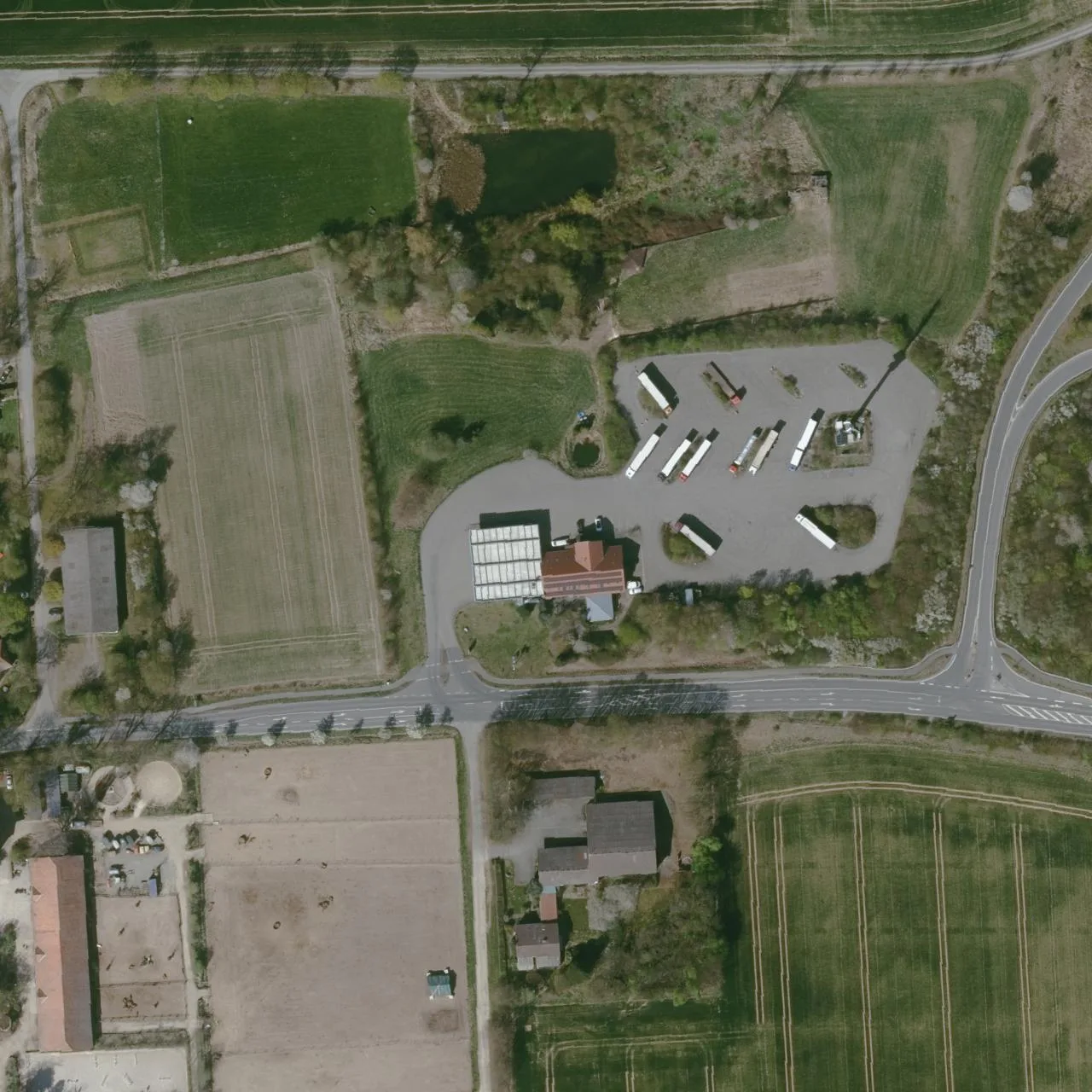 Aerial photo (orthophoto) of truck parking Autohof Klein Flöthe from 2025