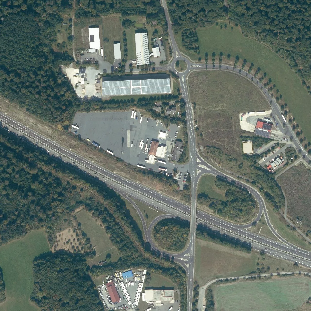 Aerial photo (orthophoto) of truck parking Shell-SVG Autohof Elsinger Höhe from 2024