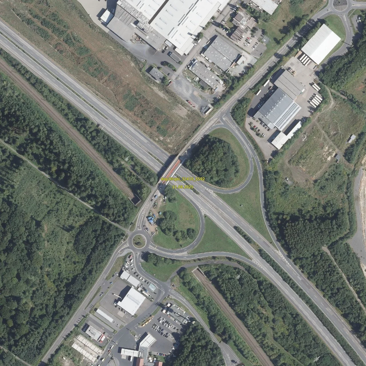 Luftbild (Orthofoto) des LKW-Parkplatzes Maxi-Autohof Mogendorf aus dem Jahr 2025