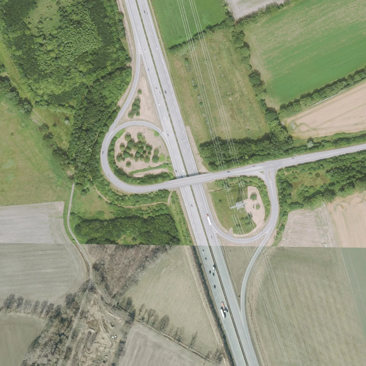 Aerial photo (orthophoto) of truck parking Aral Autohof Henstedt-Ulzburg from 2025