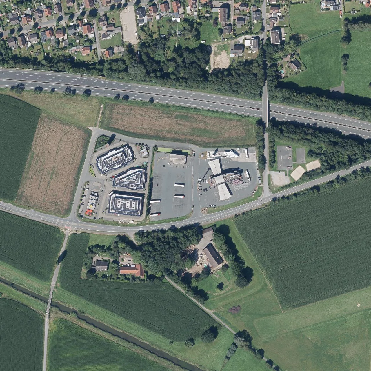 Aerial photo (orthophoto) of truck parking Shell Autohof Bünde from 2024