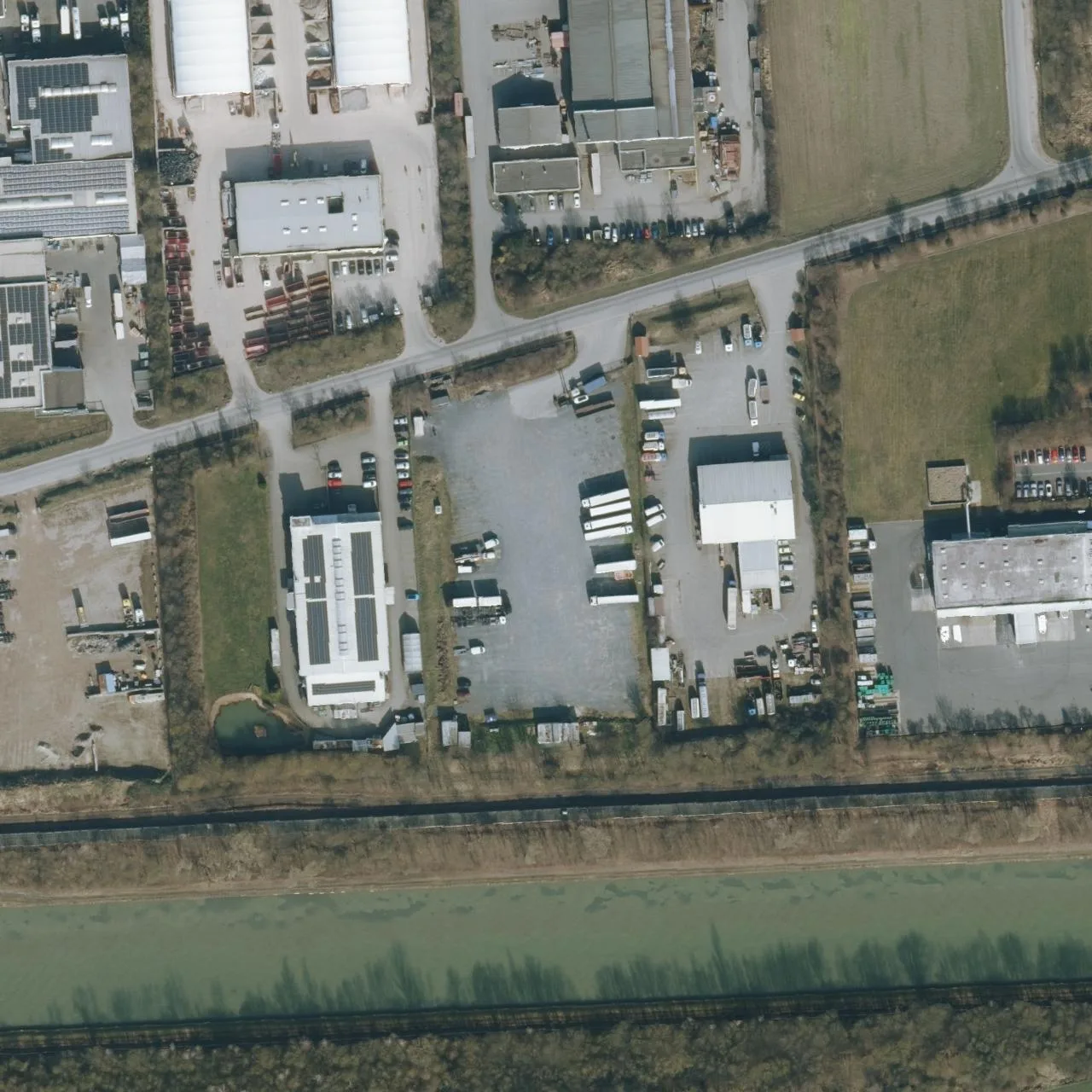 Aerial photo (orthophoto) of truck parking Truck Parking Mehrum from 2025