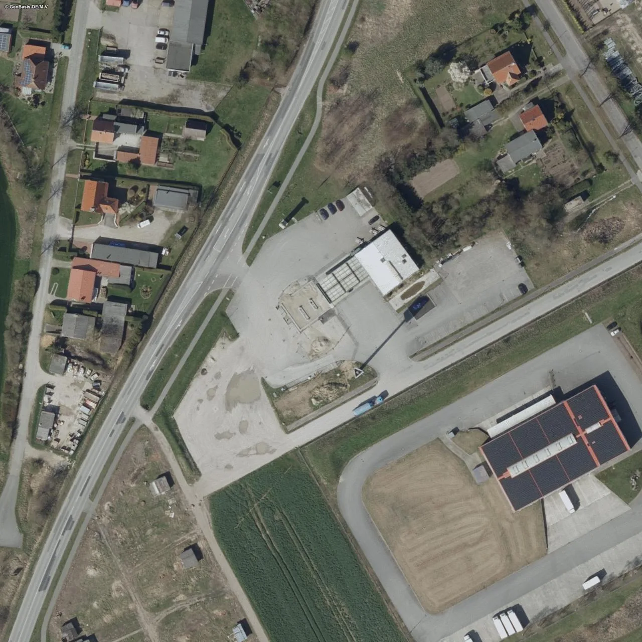 Aerial photo (orthophoto) of truck parking Greenline Jarmen - Ungesicherter Autohof mit WC from 2023