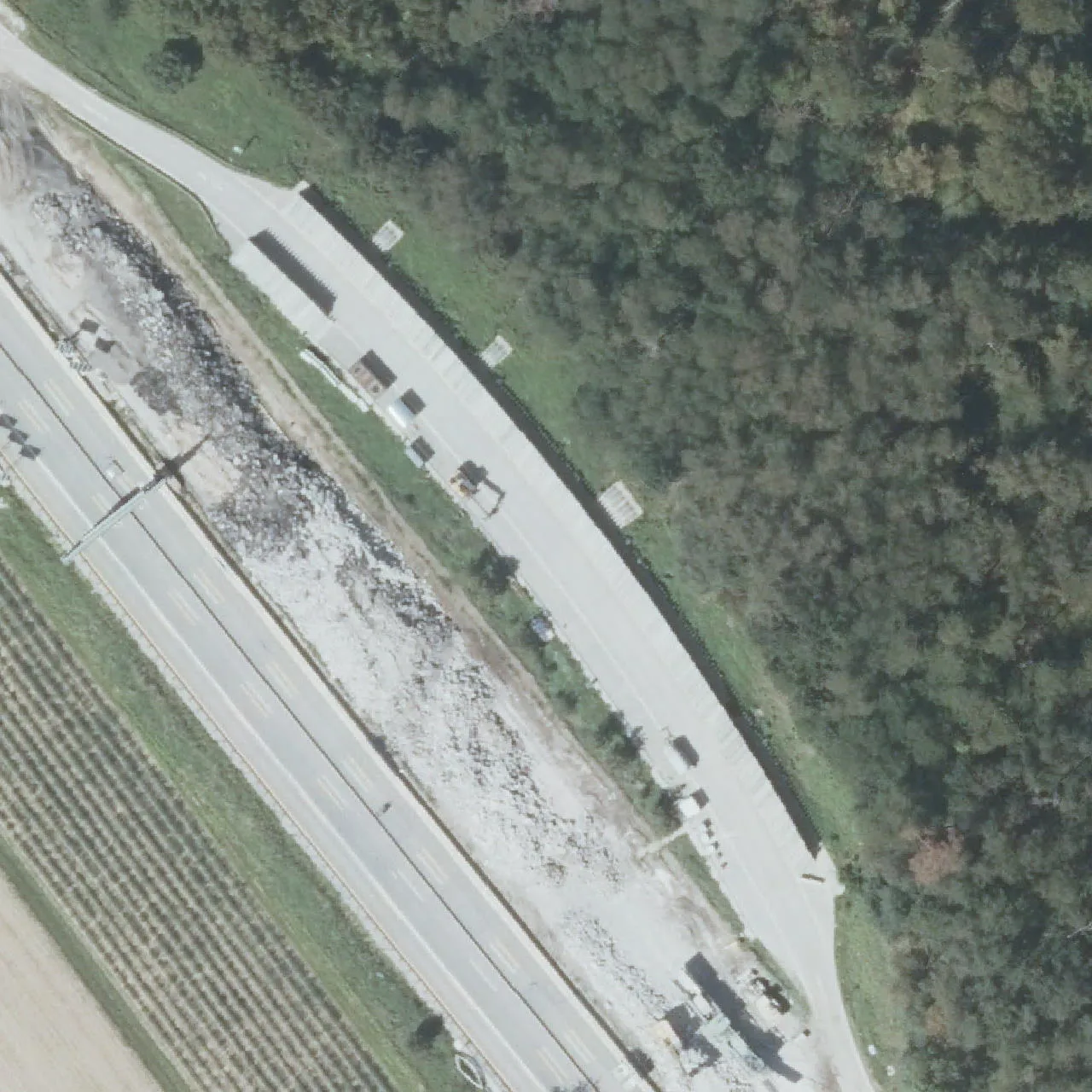 Luftbild (Orthofoto) des LKW-Parkplatzes Geißheck aus dem Jahr 2023
