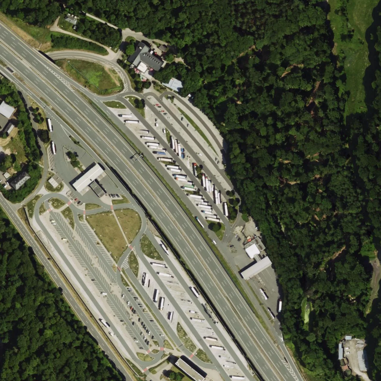 Aerial photo (orthophoto) of truck parking Spessart Nord from 2025