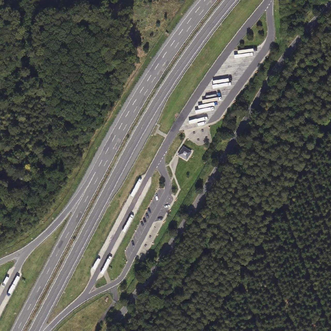 Aerial photo (orthophoto) of truck parking Nadelöhr Ost from 2024