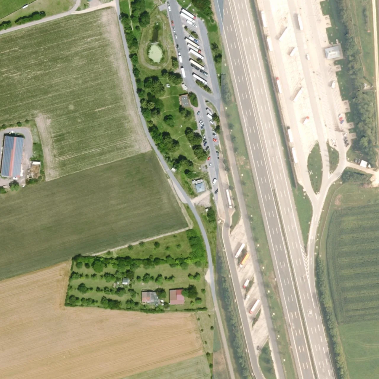 Aerial photo (orthophoto) of truck parking Göggelsbuch West from 2025